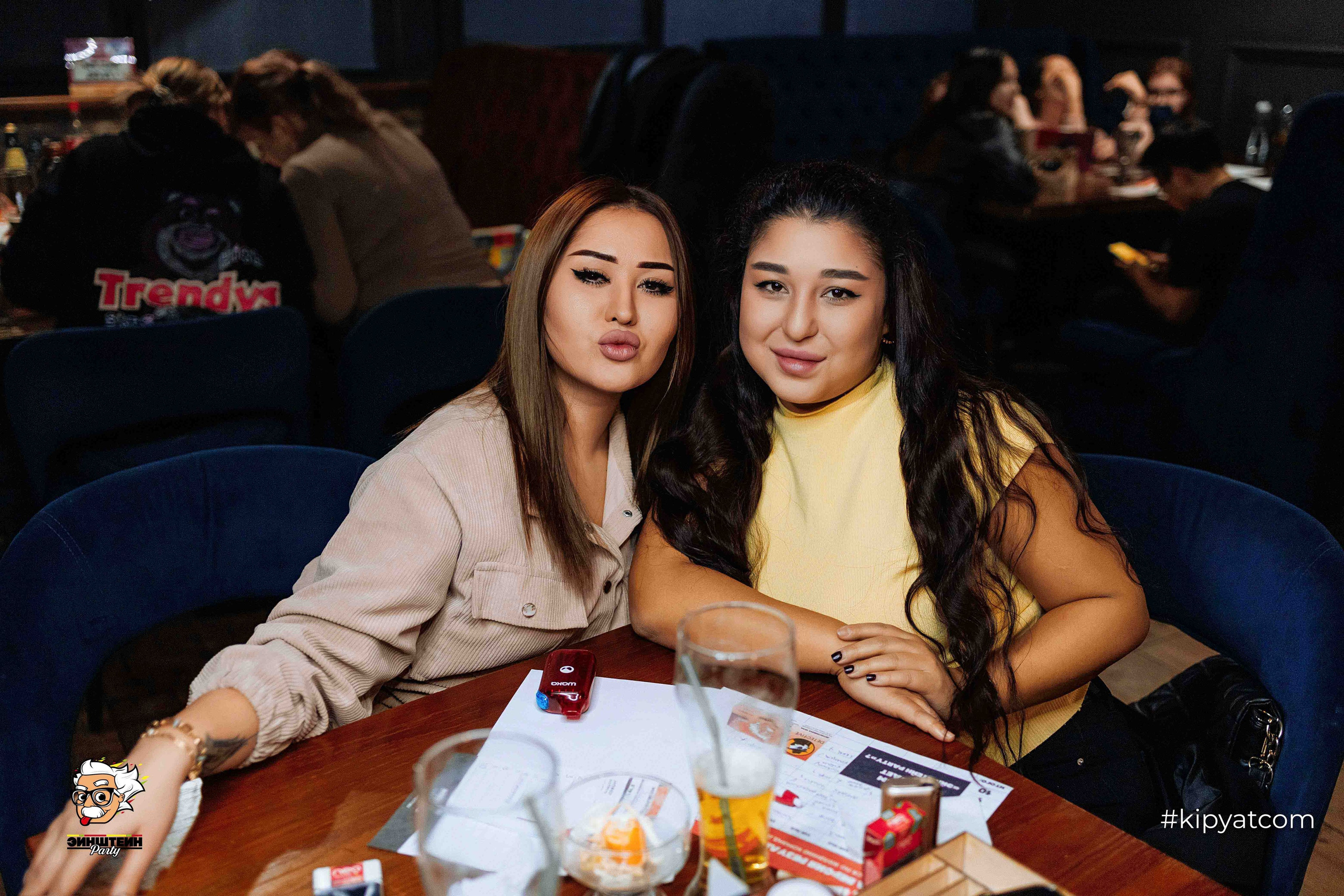 Эйнштейн Party