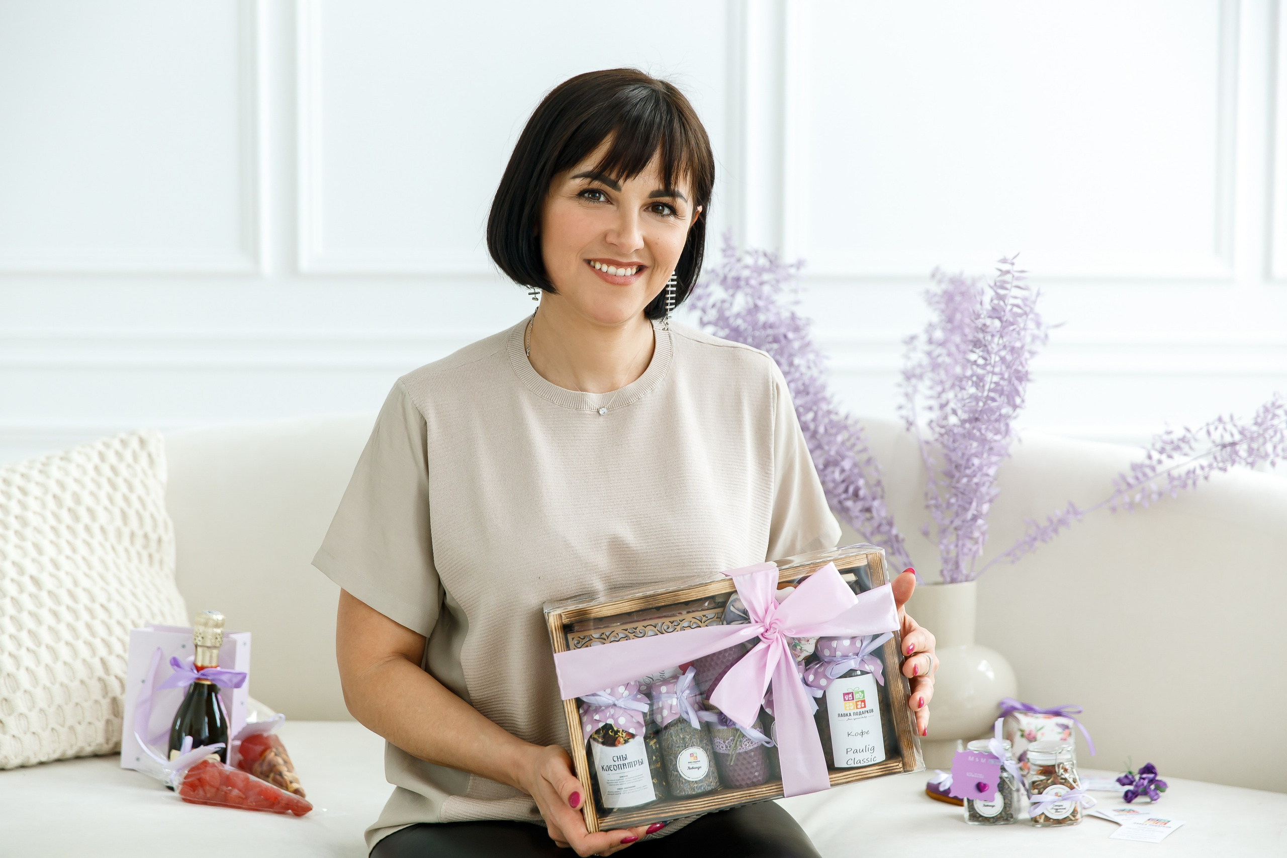 Реклама, WB, Ozon. Профессиональный фотограф в Брянске Аля Подольная. Свадебный, семейный, портретный фотограф. Выпускные альбомы. Опыт более 10 лет. АЛЯМОМЕНТ