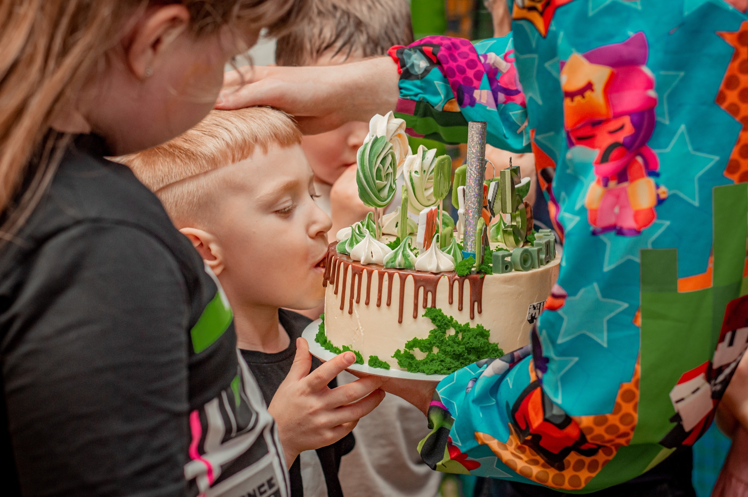 РЕПОРТАЖНАЯ детская. Фотограф крещений, семейный фотограф Приходько Ксения