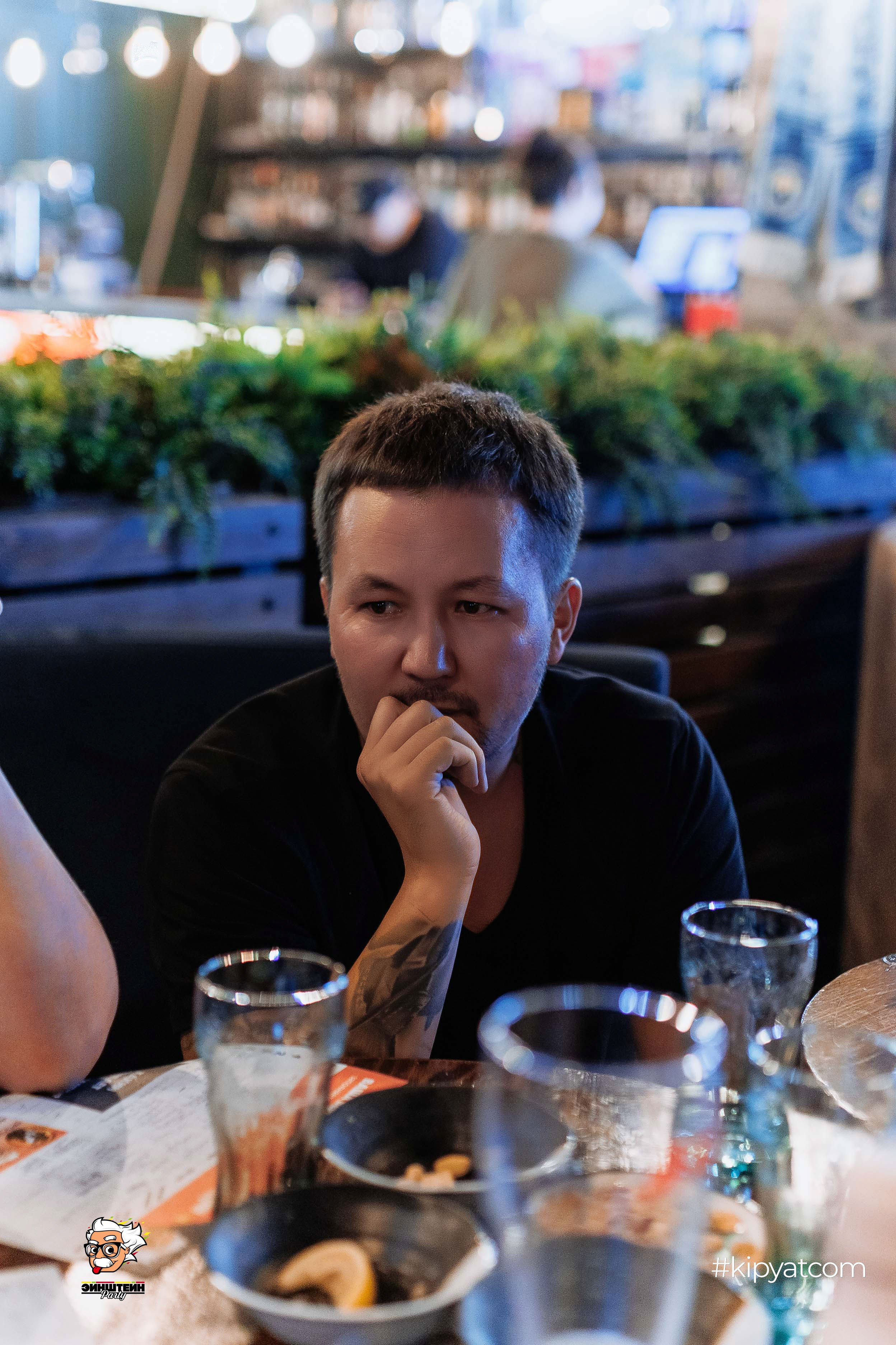 Эйнштейн Party