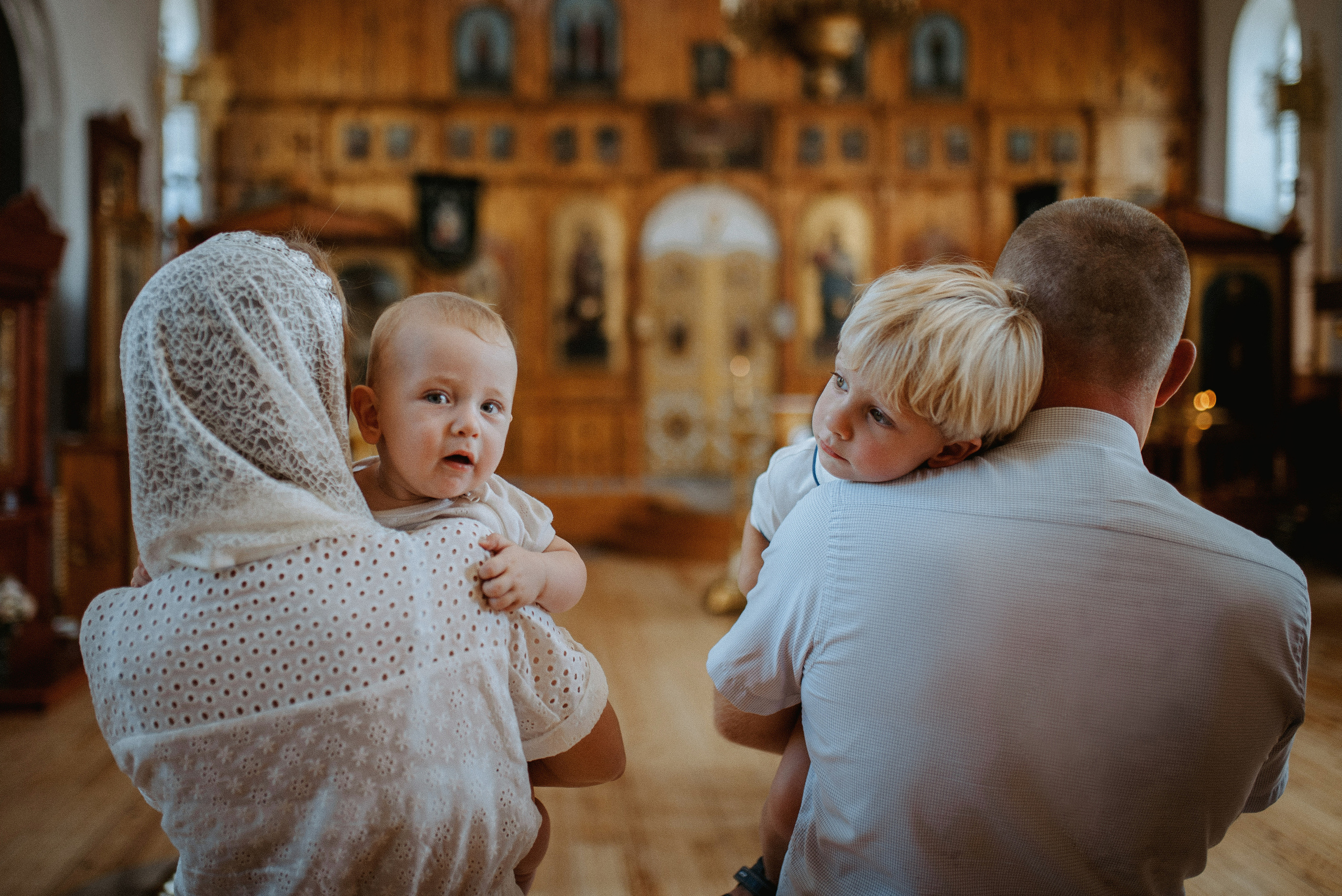 Крещение Ванечки и Гришечки. Семейный документальный фотограф в Волгограде Мариэта Додина