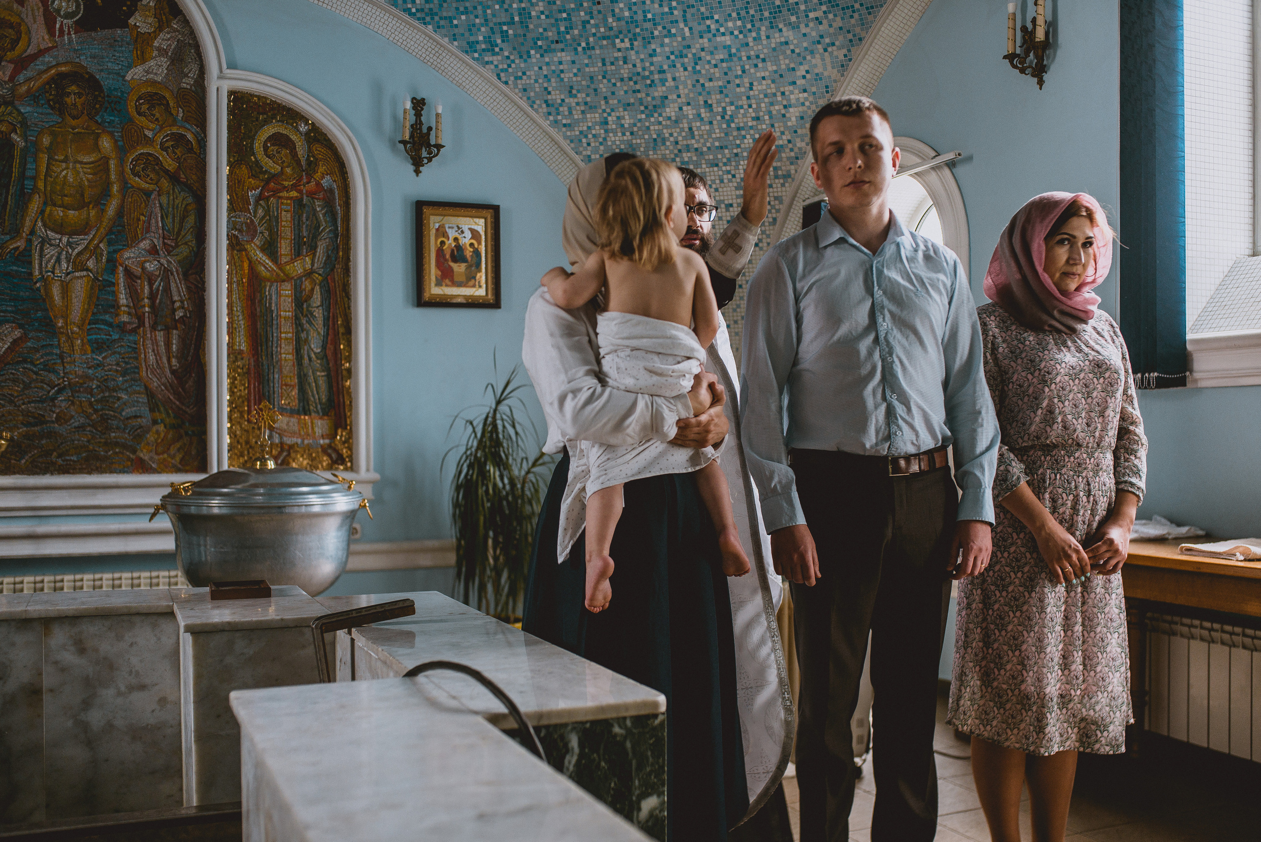 Крещение Полины. Семейный документальный фотограф в Волгограде Мариэта Додина