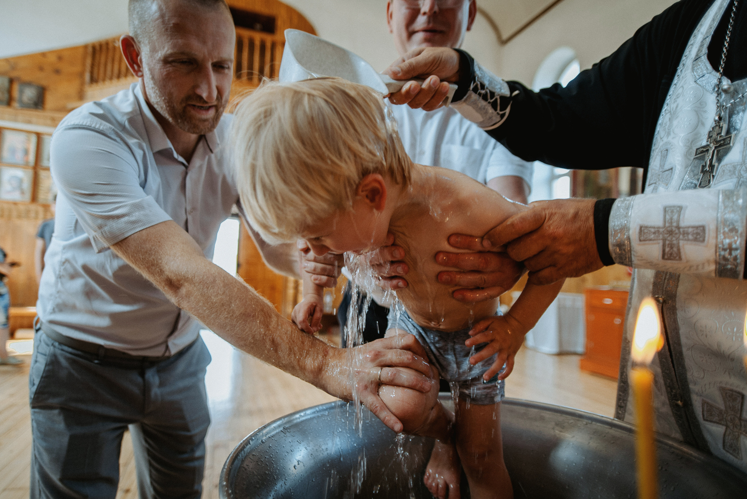 Крещение Ванечки и Гришечки. Семейный документальный фотограф в Волгограде Мариэта Додина