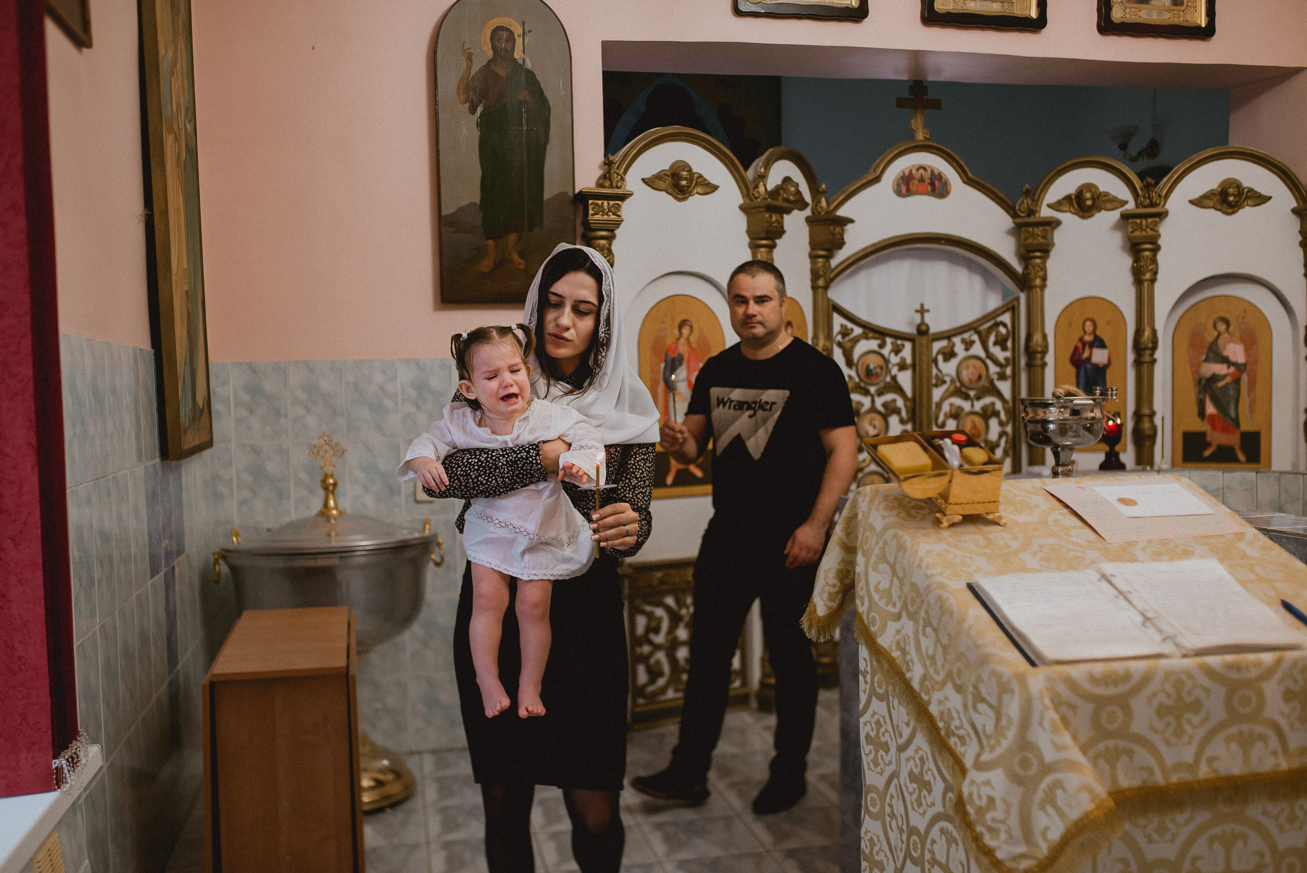 Крещение Анечки. Семейный документальный фотограф в Волгограде Мариэта Додина