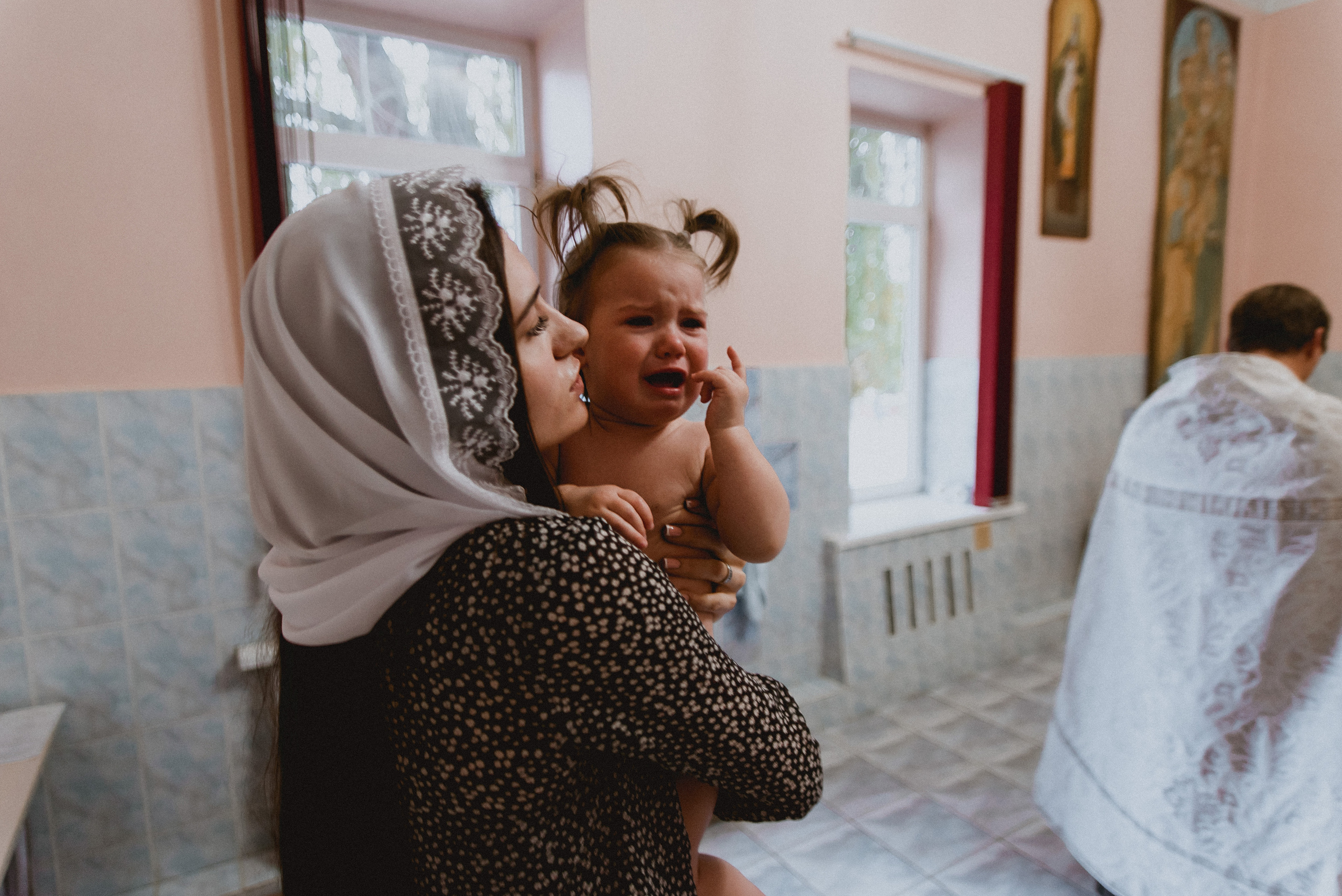 Крещение Анечки. Семейный документальный фотограф в Волгограде Мариэта Додина