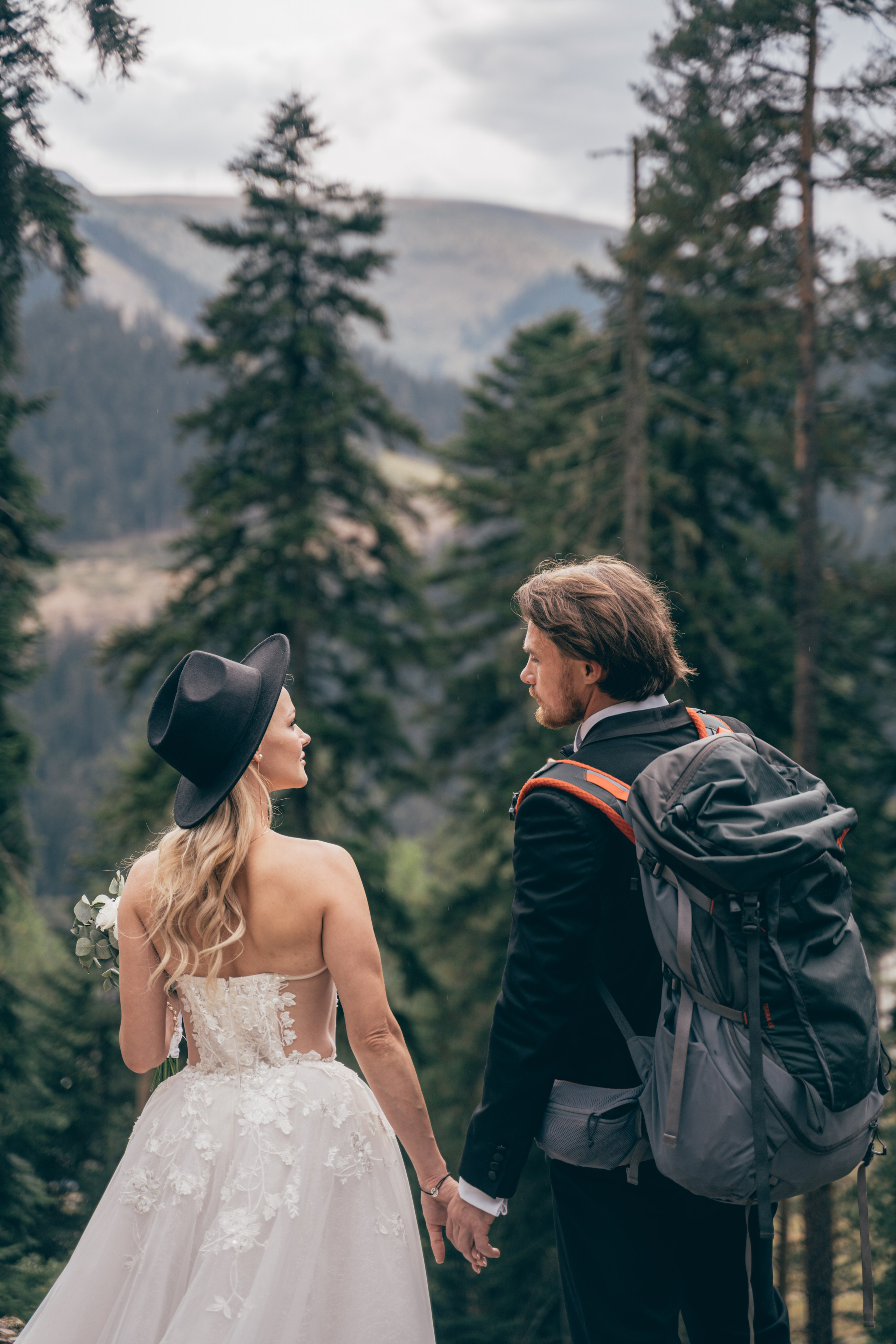 Индивидуальная фотосессия в горах Фотограф КМВ Пятигорск, Железноводск, Ессентуки, Кисловодск Архыз Домбай Горы. Фотограф КМВ|ГОРЫ Пятигорск Железноводск Ессентуки Кисловодск Домбай Архыз Эльбрус