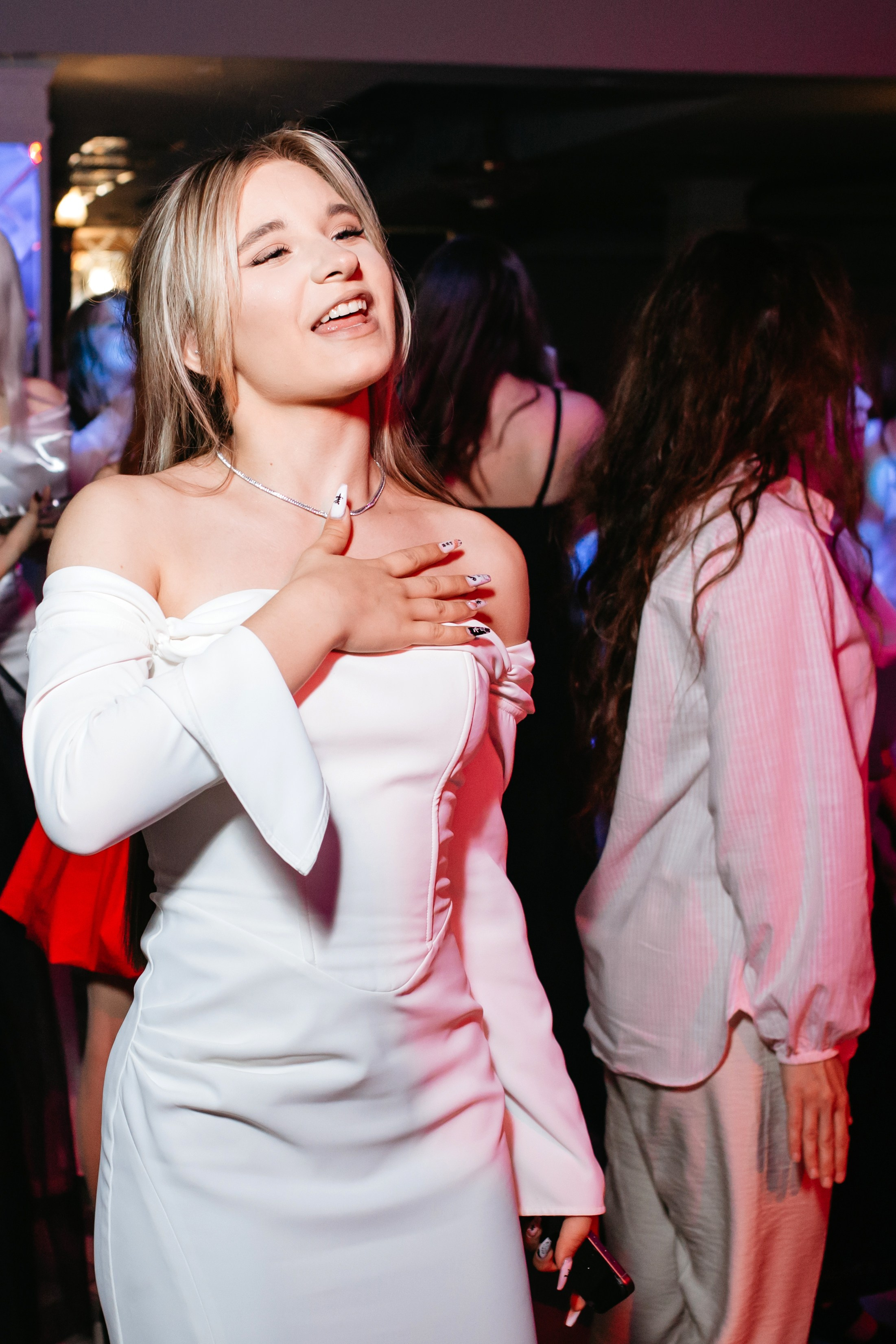 Выпускной 2025 (9класс) 124 школа. Фотограф в Челябинске Ополихина Анна