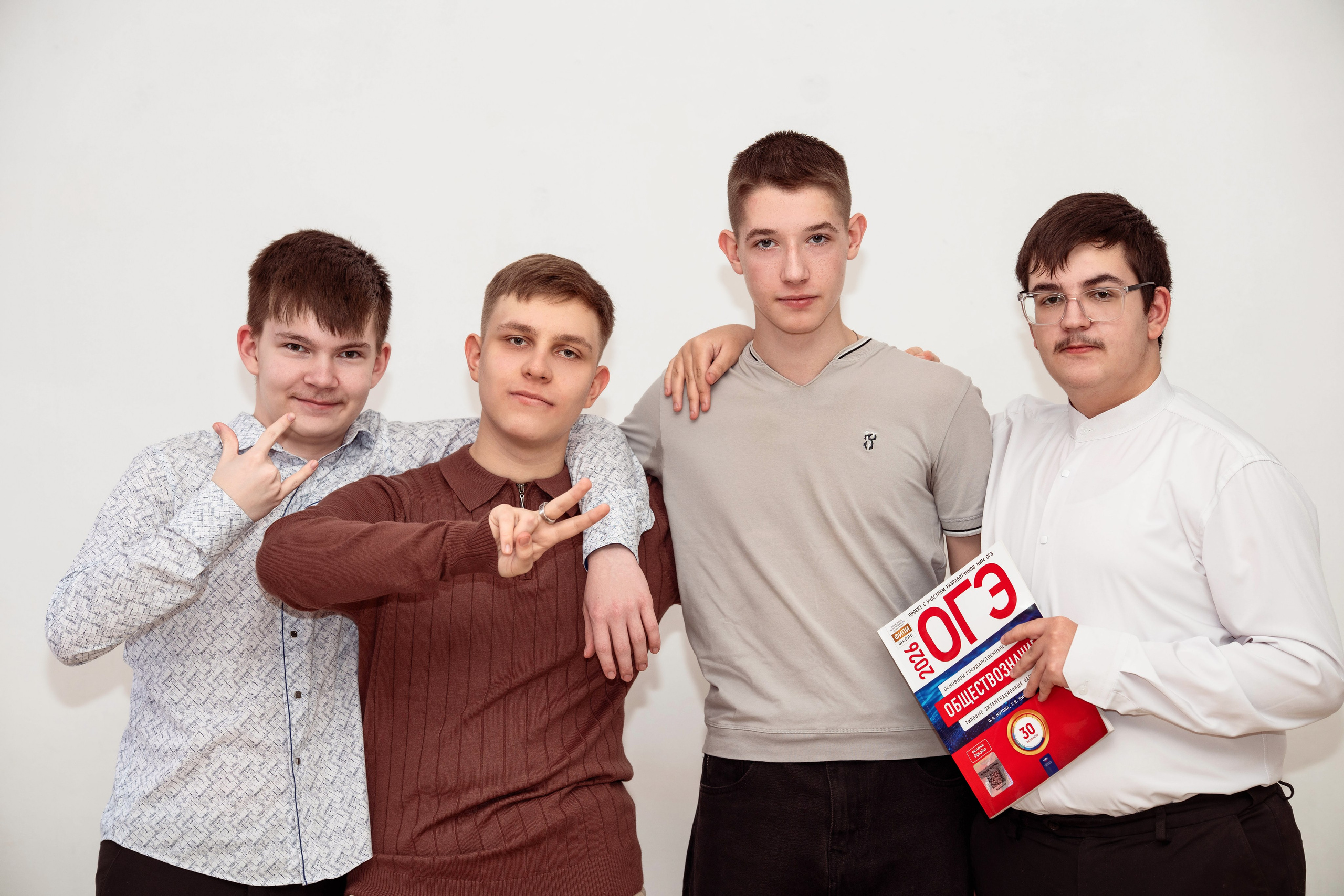 Выпускные альбомы. ФОТОКНИГИ ШКОЛА. Свадебный и семейный фотограф в Тейково, Иваново Зацепина Анна