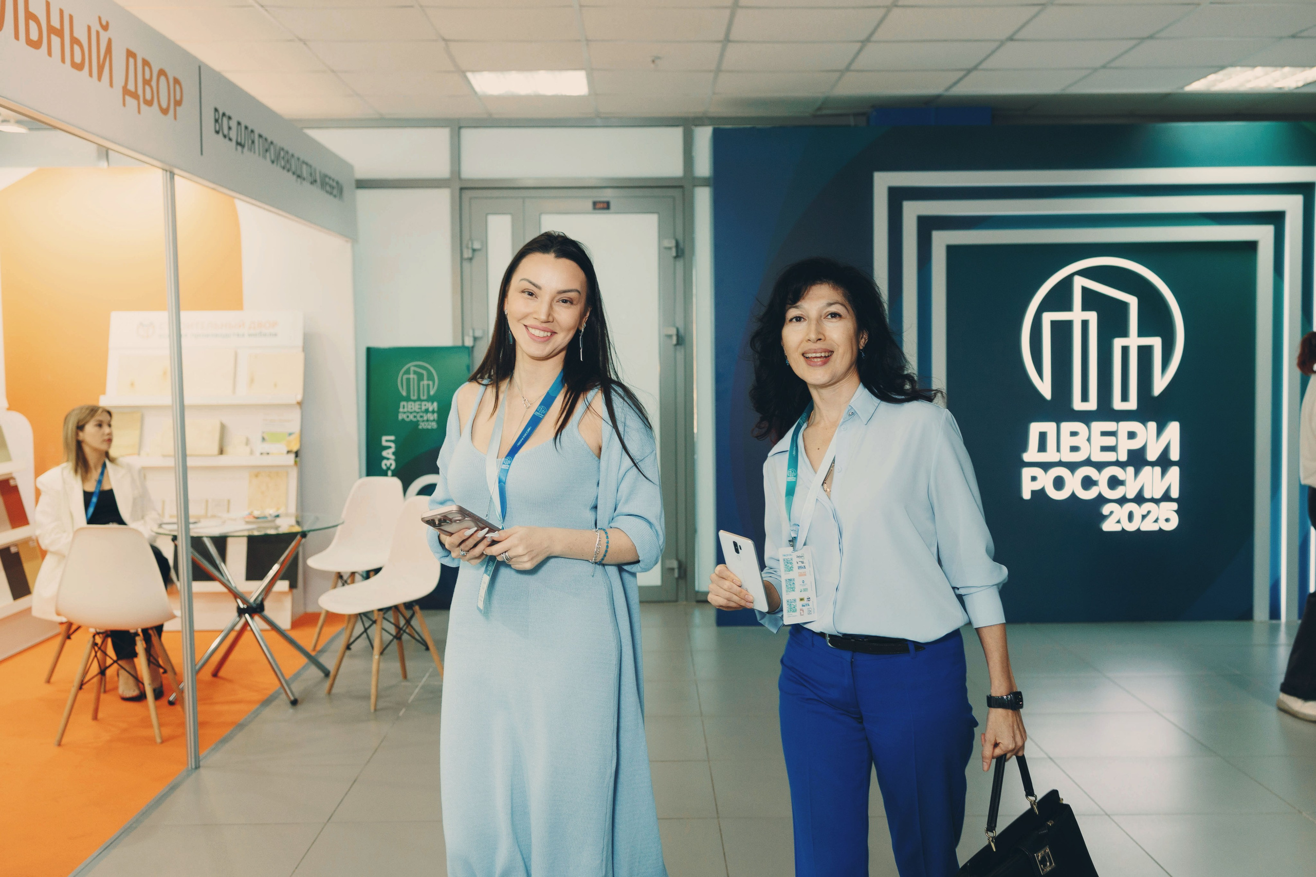 Репортажная съемка форума «Двери Росси-2025» в Чебоксарах. Портретный и репортажный фотограф в Чебоксарах Андриян Чаркин