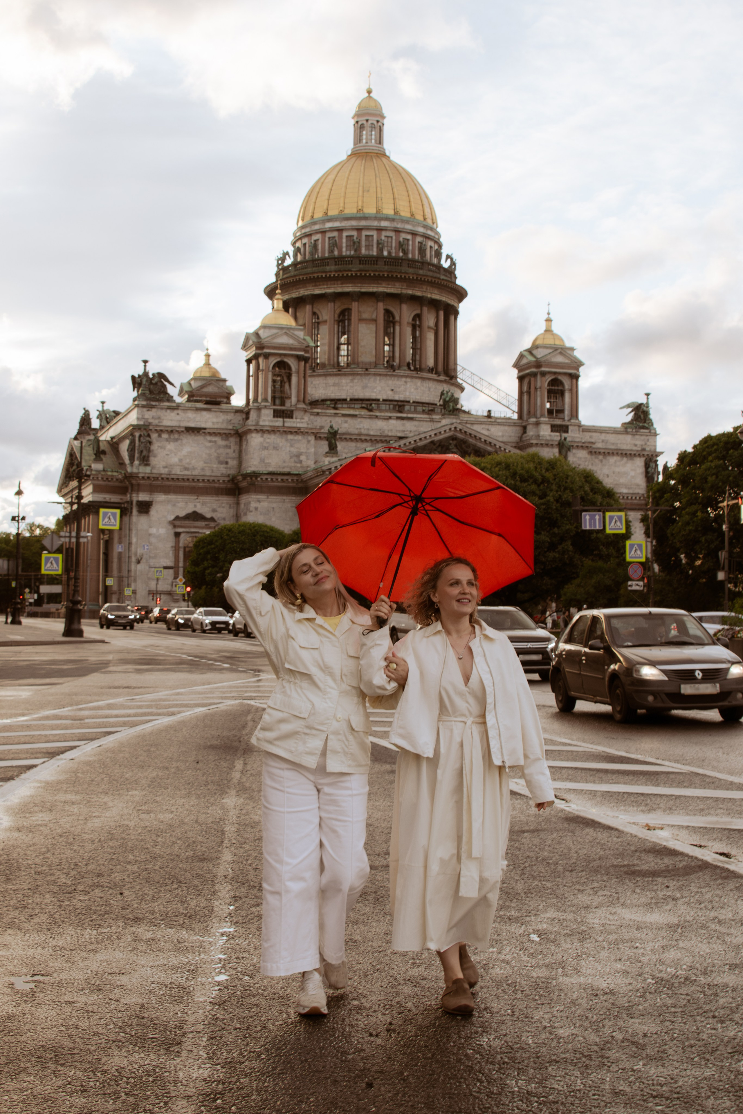 Фотопрогулка гостей из Минска. Фотограф в Санкт-Петербурге Ксения Яковчук