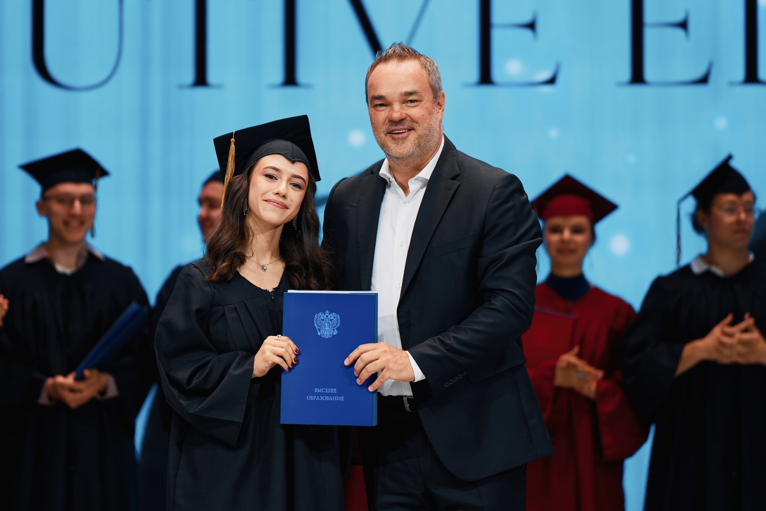 Выпускной ИГ СФУ 2025. Фотограф Ольга Зинченко
