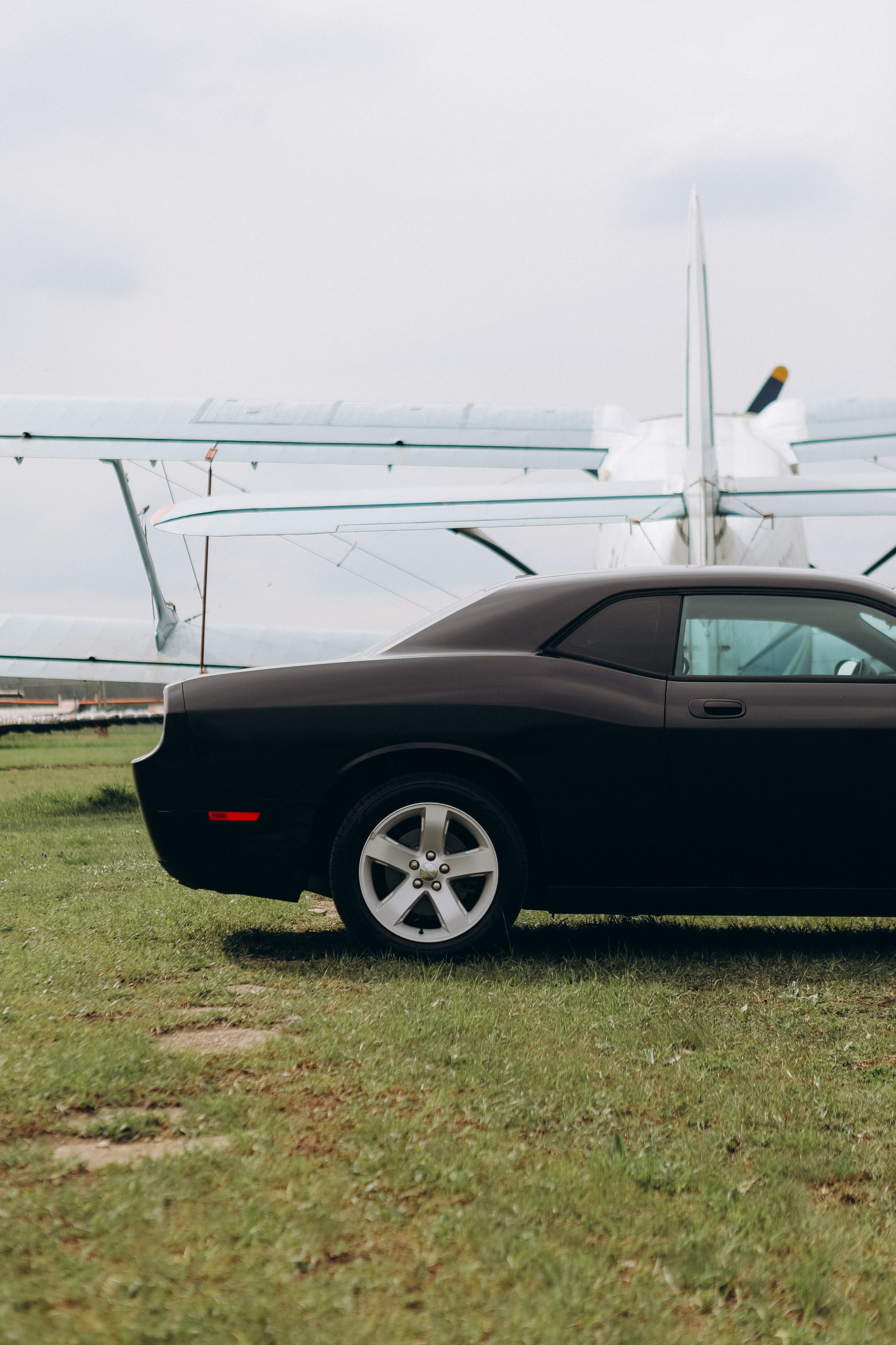 Dodge Challenger SRT Demon. Свадебный и портретный фотограф в Пятигорске, КМВ — Власова Юля