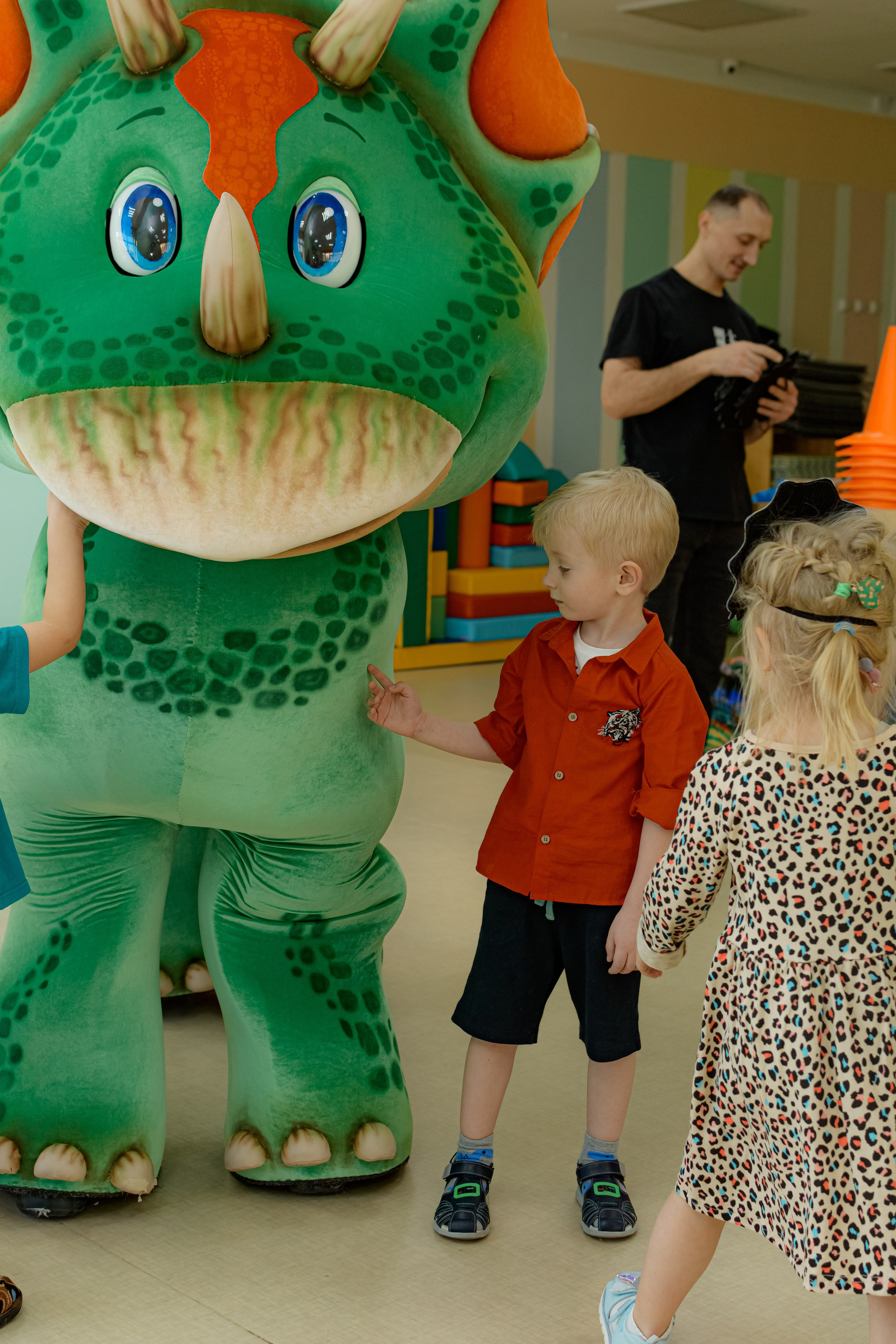 ЭМИЛЬ/HAPPY BIRTHDAY. Photokarish