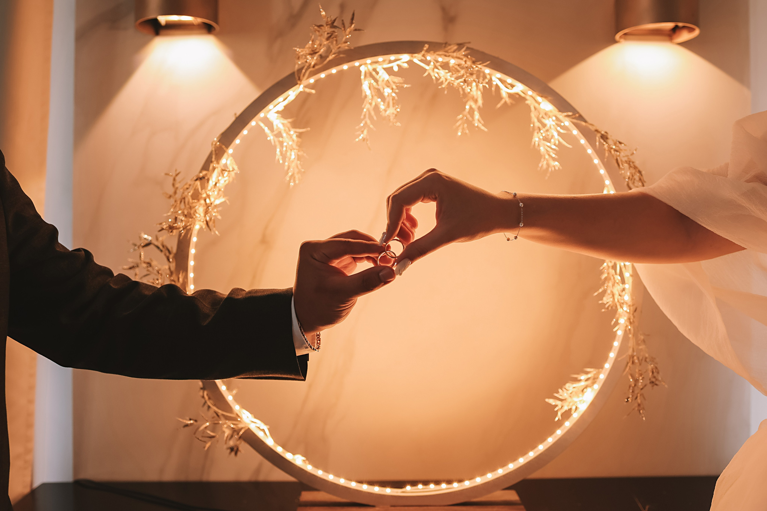 Айвазовский и парк дружбы народов. Семейный фотограф Тюмень, фотограф на роды Салмина Мария