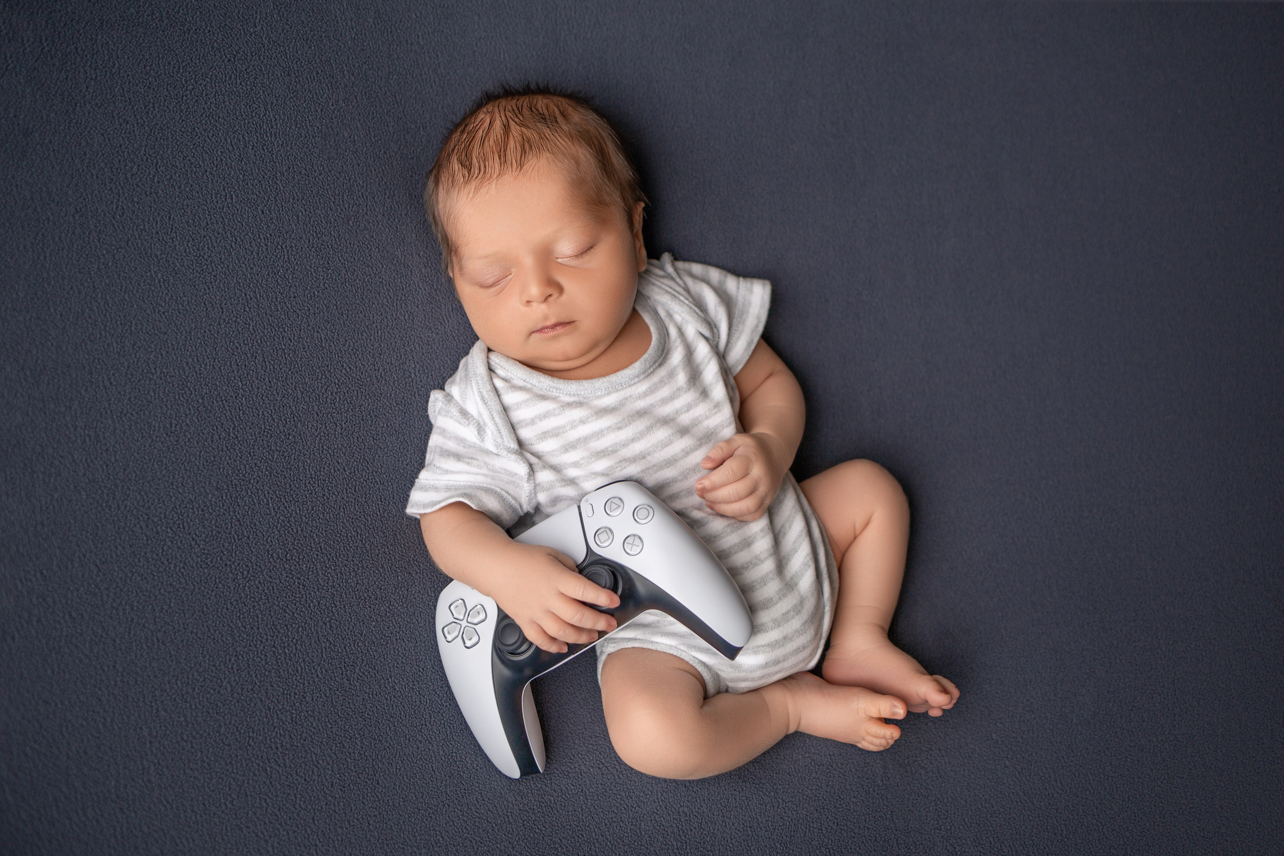 Ньюборн мальчики. Фотограф новорожденных, семейный, детский фотограф в Москве и Московской области