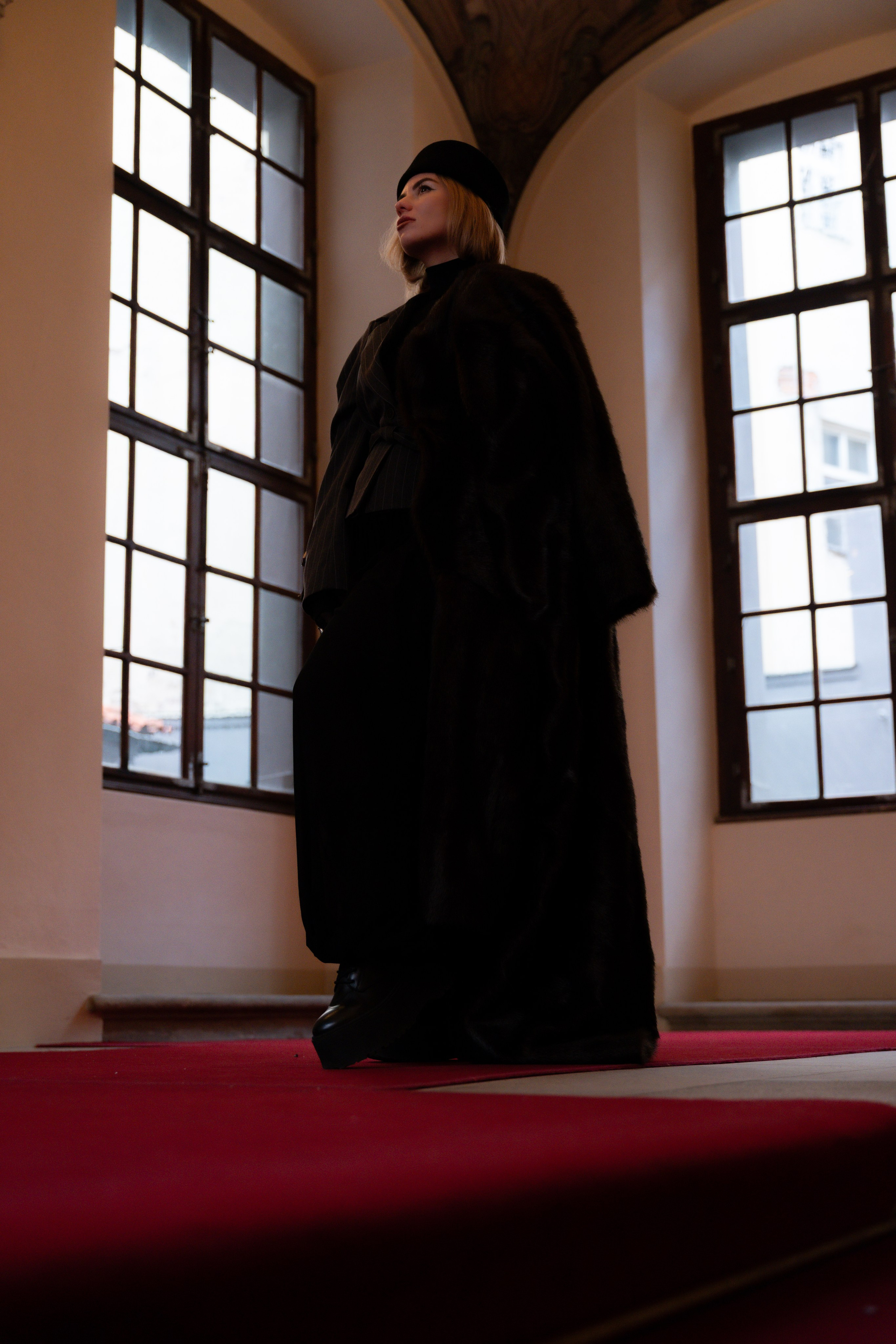 Во дворце. Фотограф в Москве и Праге: индивидуальные портреты, парные фотосессии