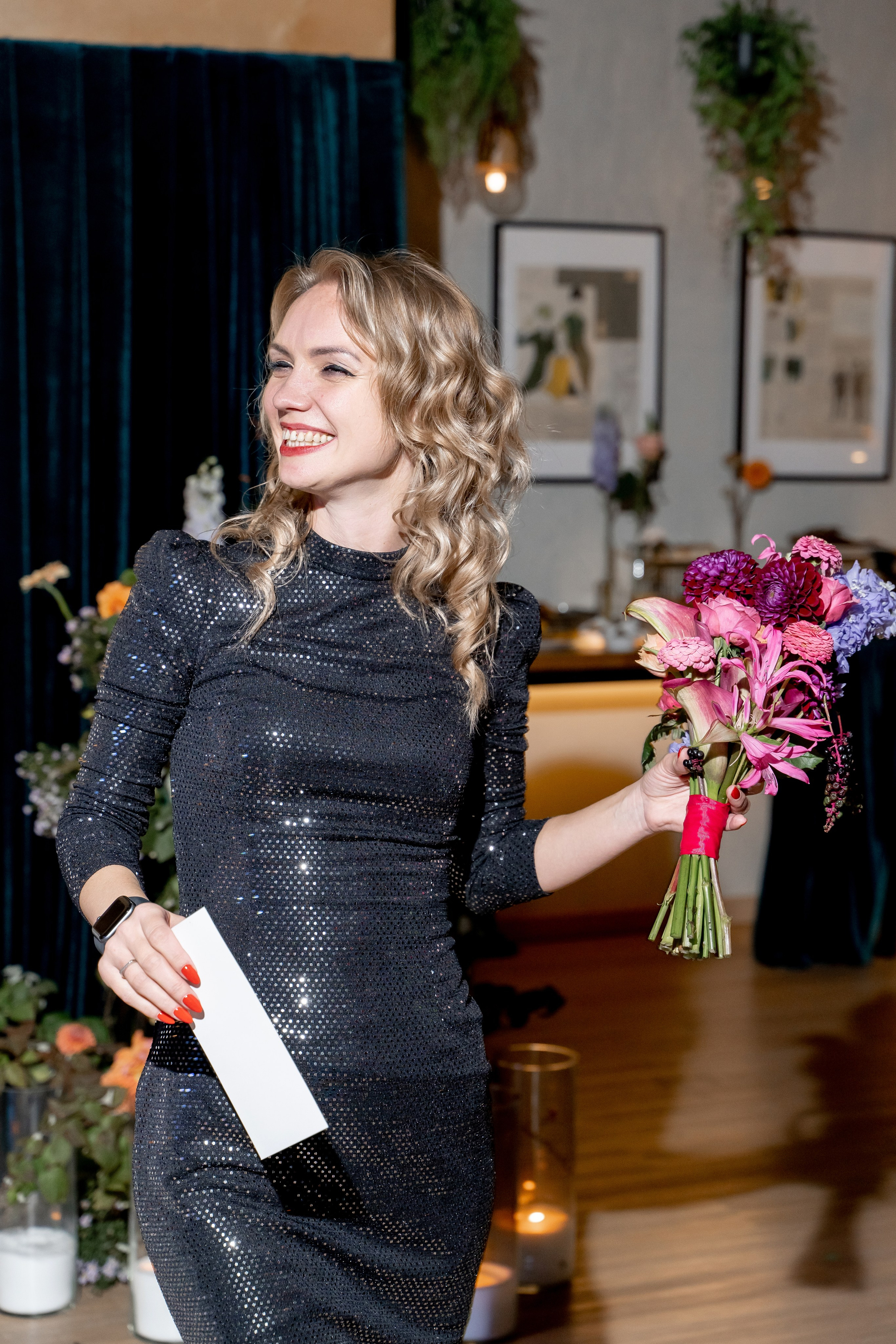 Репортаж мероприятия, репортажная съемка в Москве и Московской области, фотограф на мероприятие, фотосъемка юбилея, репортаж свадьбы, event, фотосессия на фотозоне, фотограф на юбилей, фотограф на день рождения, репортажный фотограф, съемка мероприятия, съемка на фотозоне, фотограф на корпоратив, фотограф на свадьбу, фотограф на детский праздник, фотограф на выпускной. Свадебный репортаж в лофте.