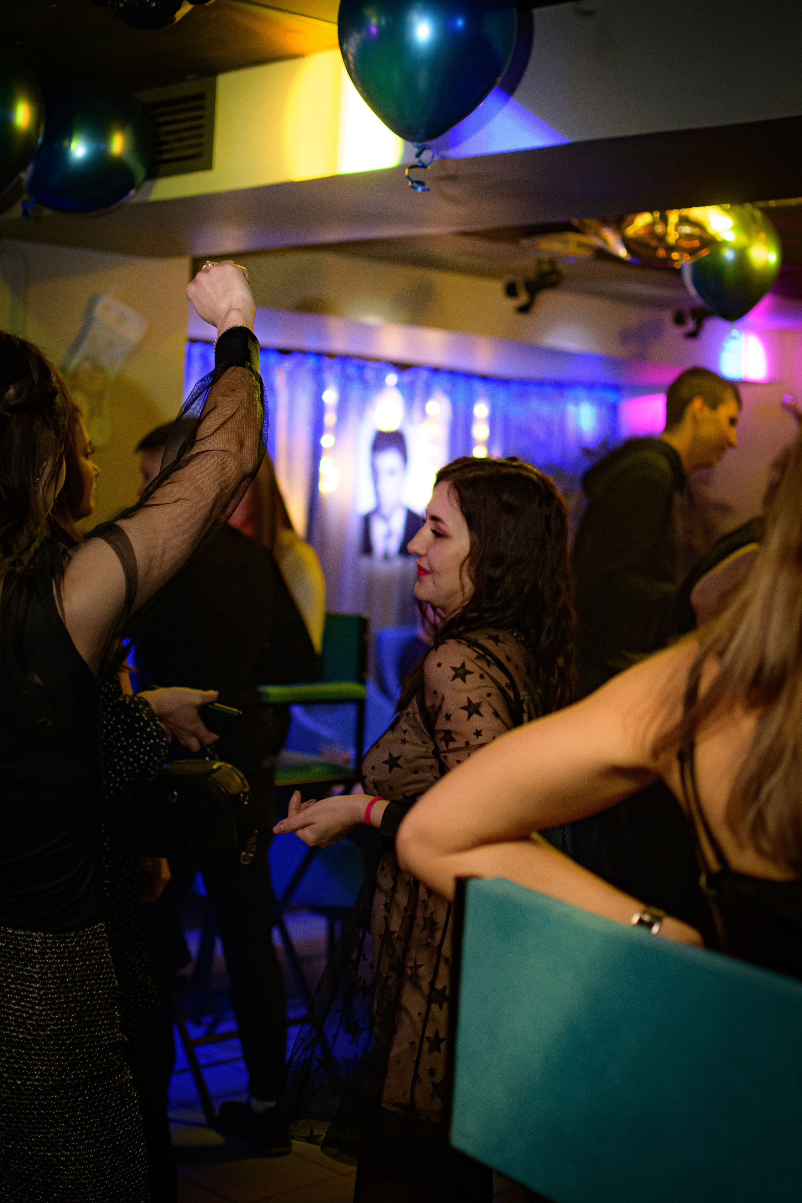 HOLLYWOOD / 6 YEARS. Photokarish