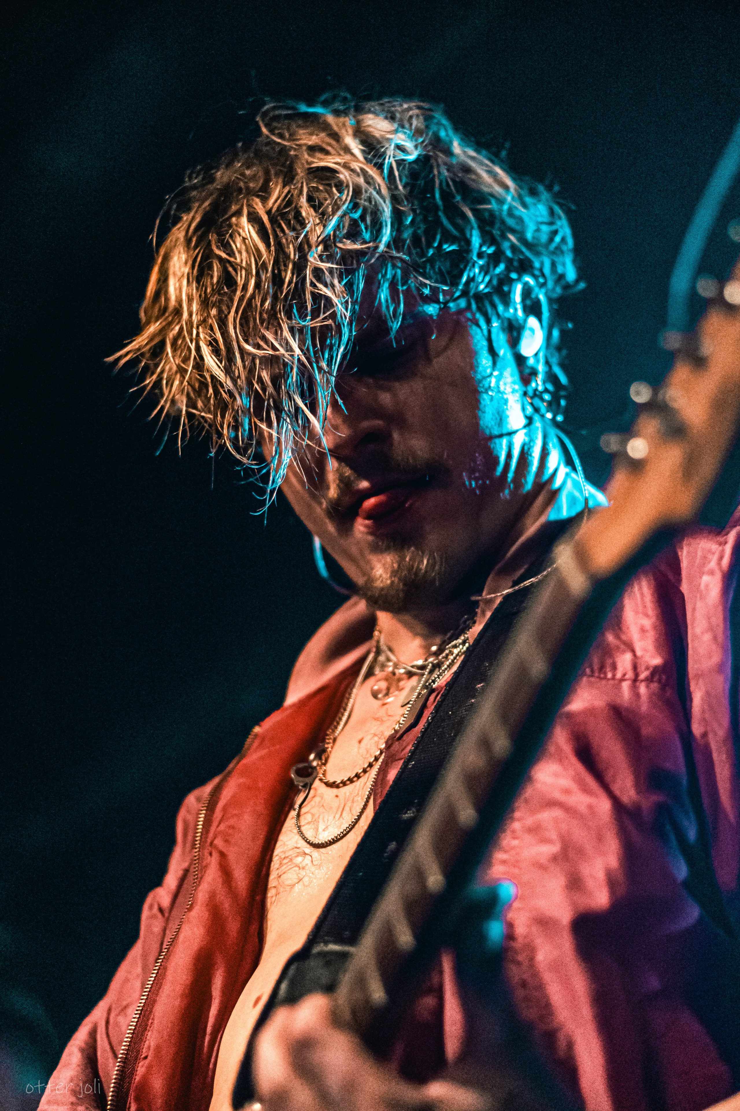 Сергей Горошко и Chili Cheese | 16 Тонн. Концертный репортёр Валерия Сафина