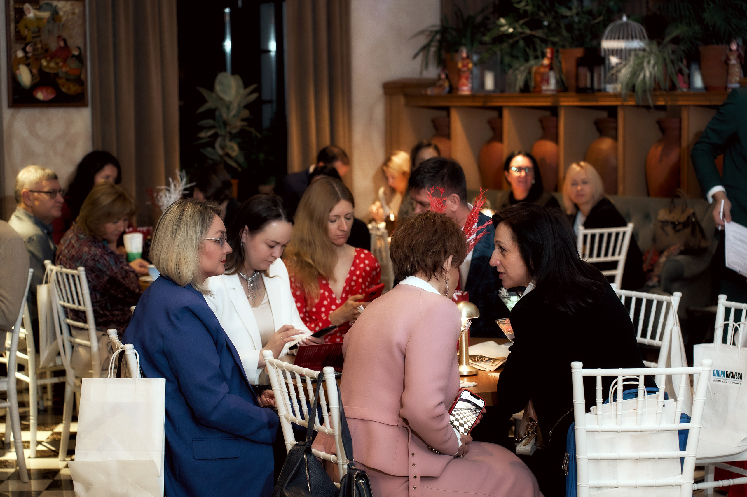 Репортажная съёмка новогодняя. Мартазова Екатерина фотограф. Екатеринбург