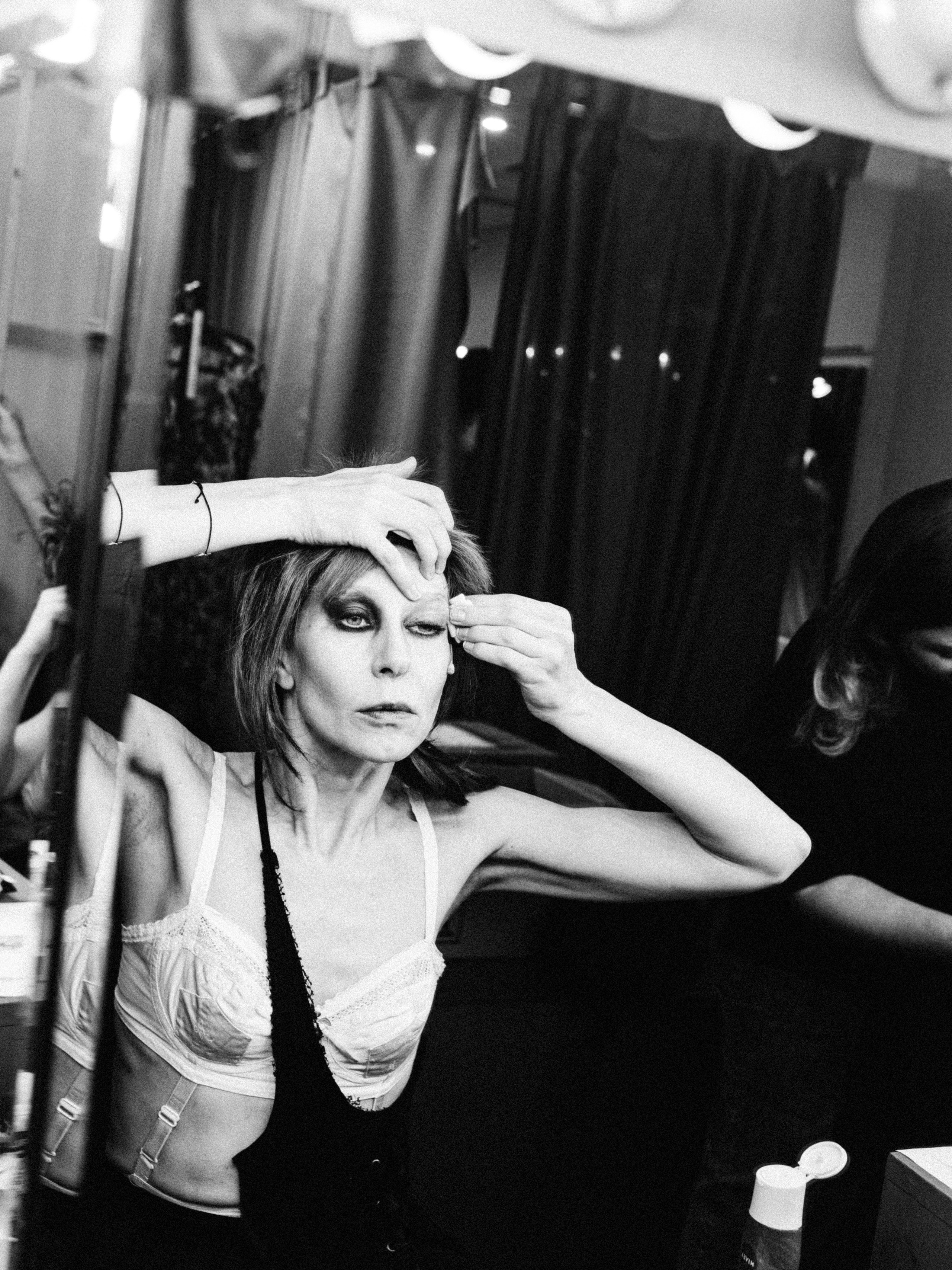 Theatre backstages. Portrait and backstage photographer Nina Crane