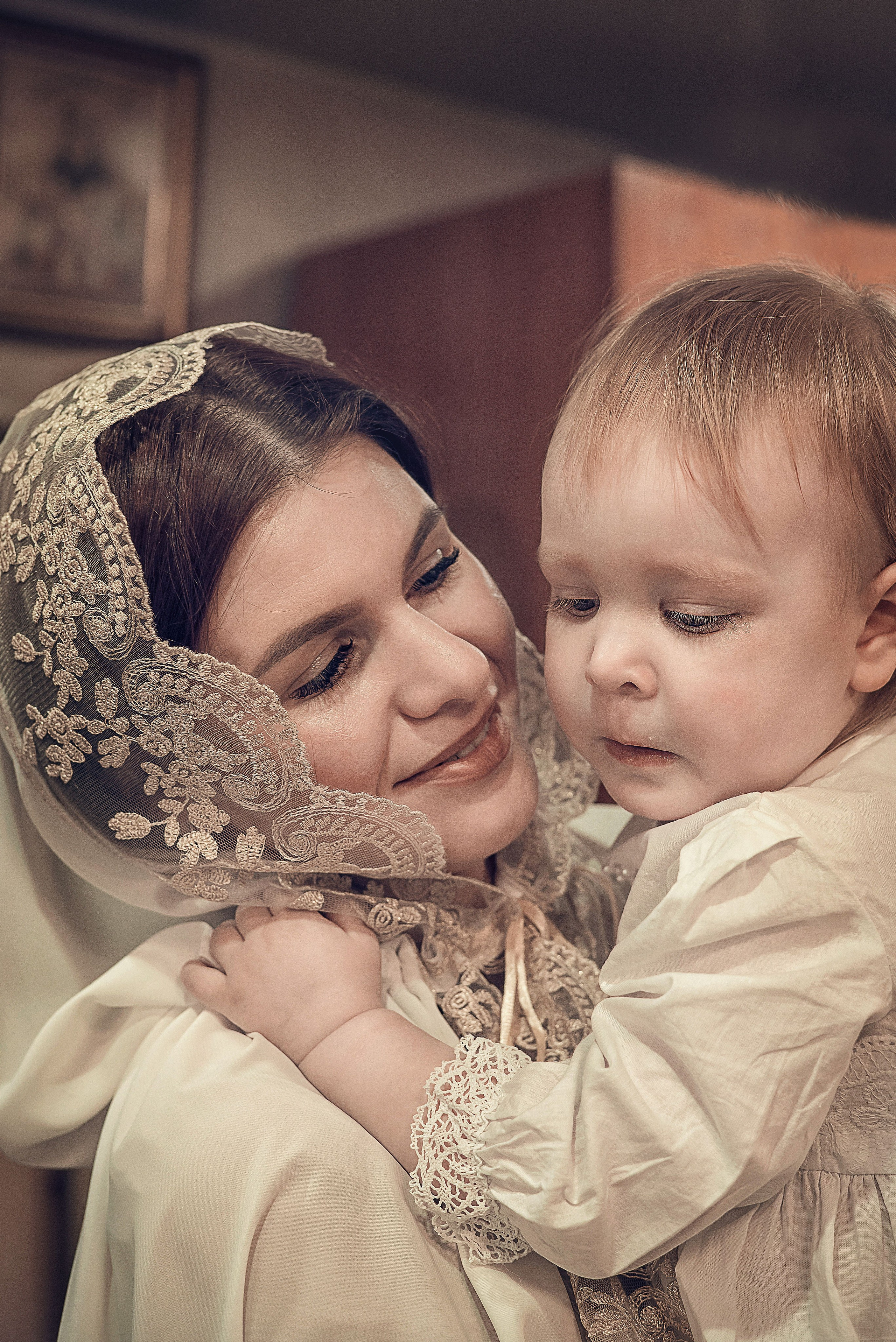 Сьемка крещения в Красноярске. Фотографы крещения/венчания  Красноярск Татьяна и Вячеслав Переваловы