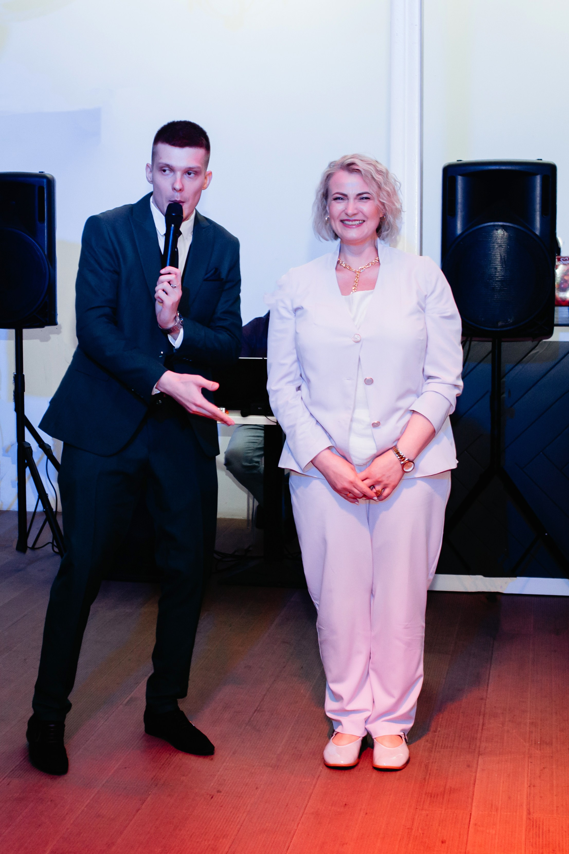 Выпускной 2025 (41 школа) 11 класс. Фотограф в Челябинске Ополихина Анна