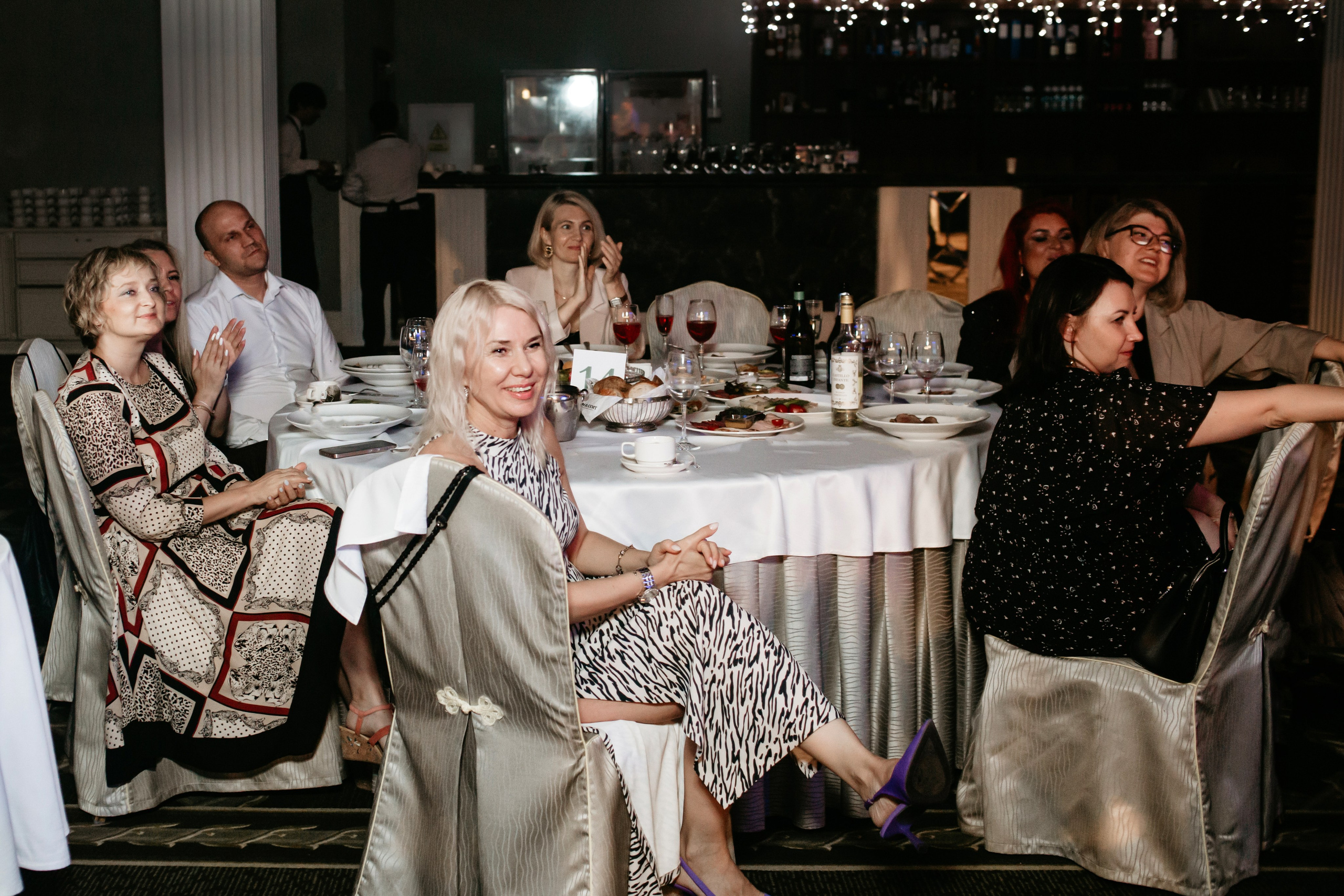 Выпускной 2025 (9класс) 124 школа. Фотограф в Челябинске Ополихина Анна