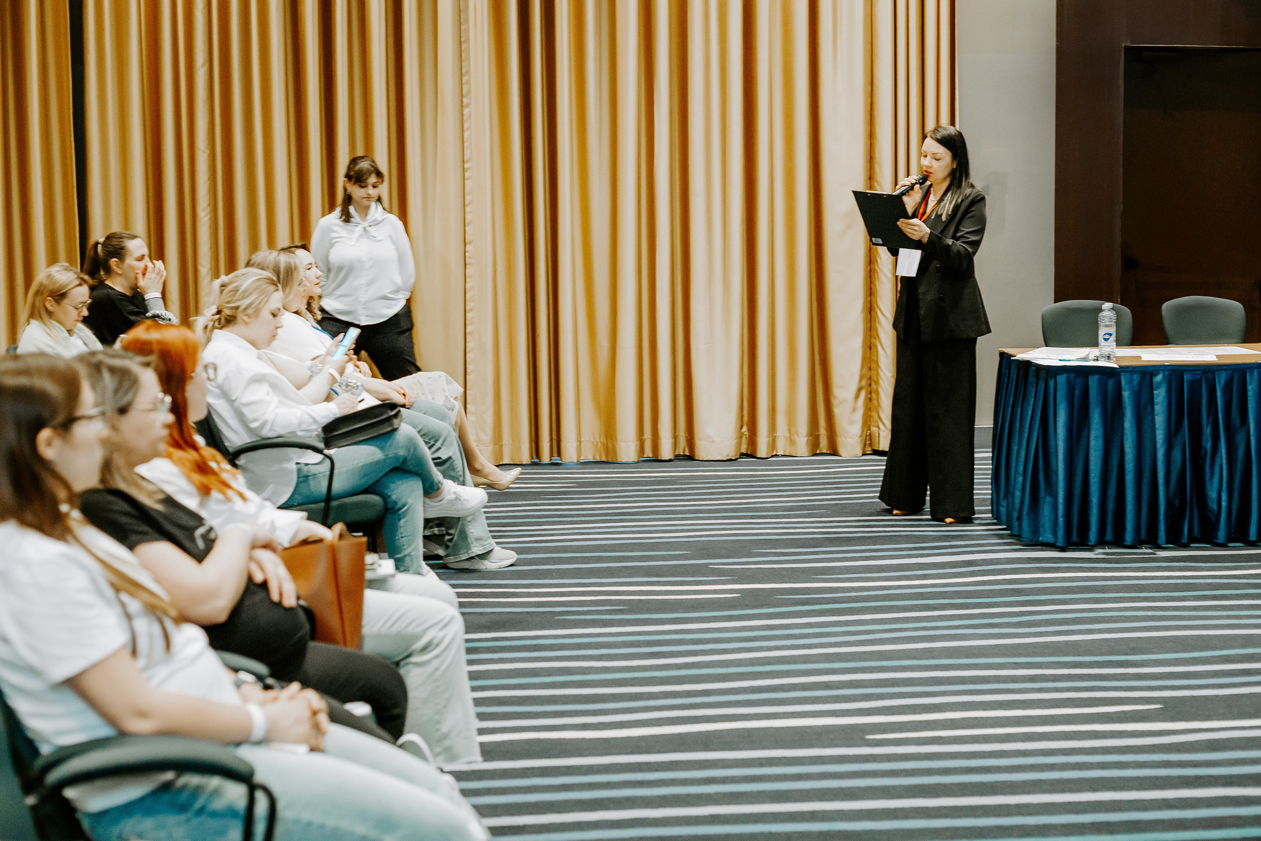 Уральский беременный форум 2024. Фотограф в Челябинске Ополихина Анна