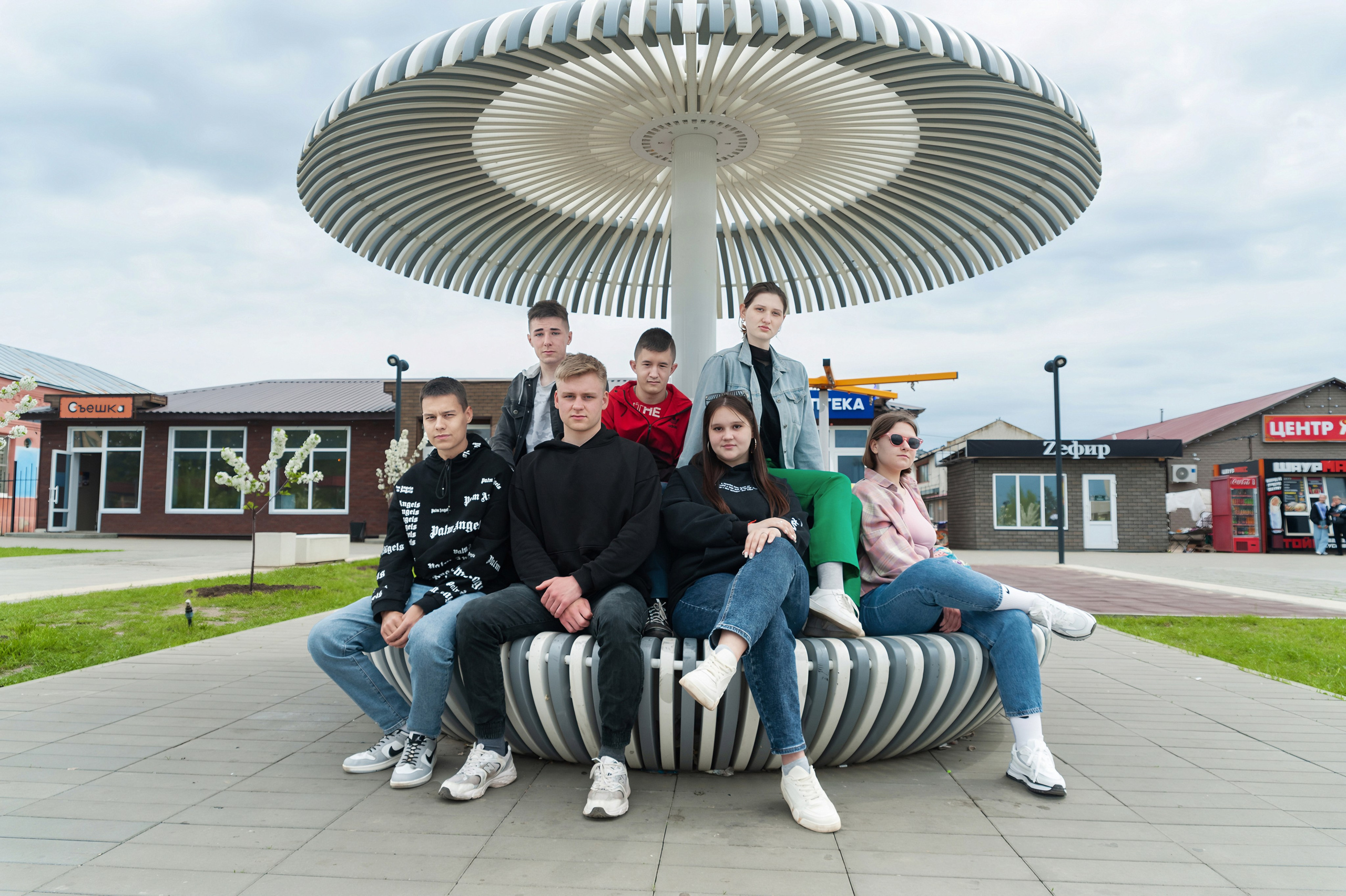 Друзья. Выпускные альбомы. Фотограф Ксения Борисова