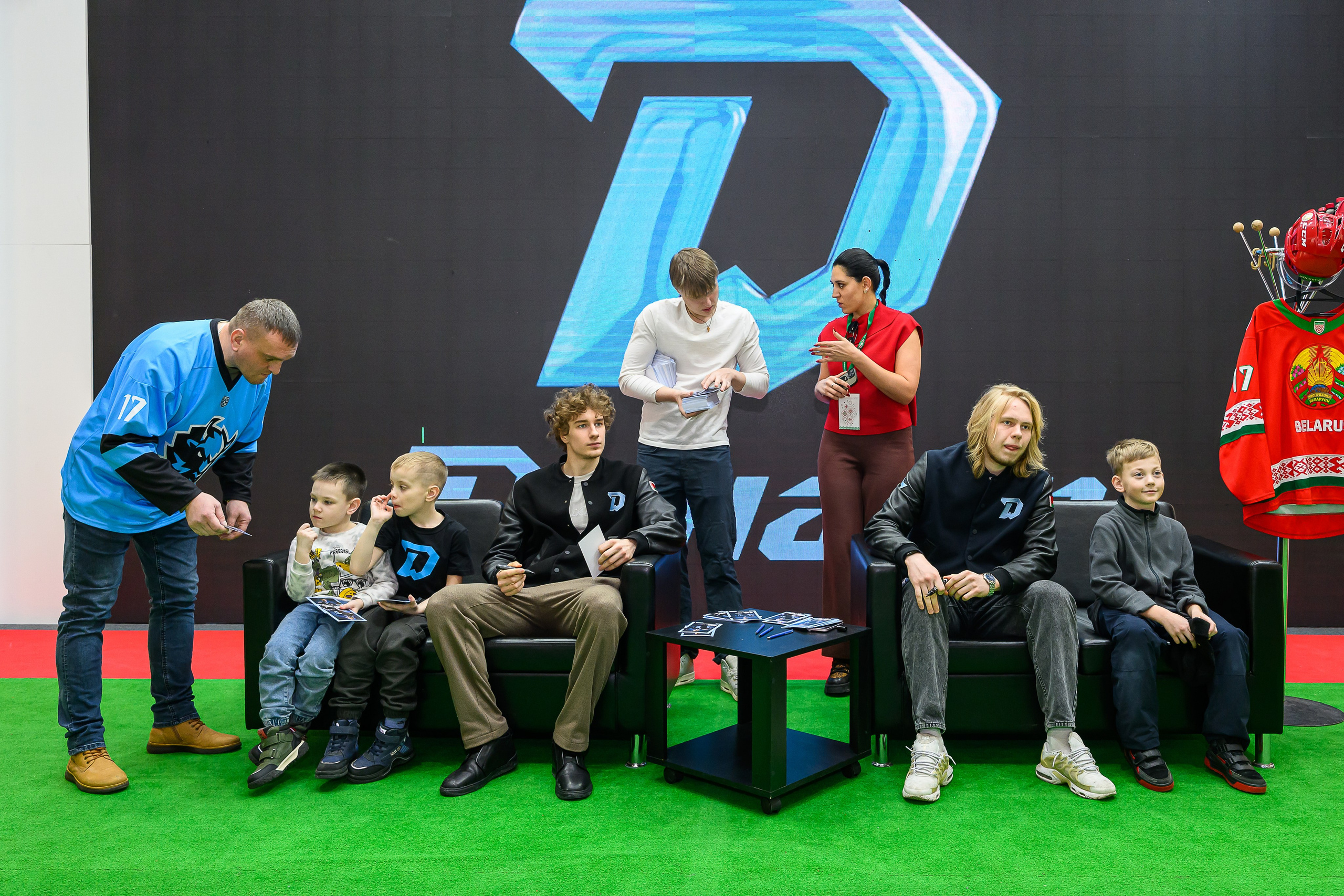 @hcdinamo.by. Фотоуслуги, услуги фотографа, фотографирование важных событий