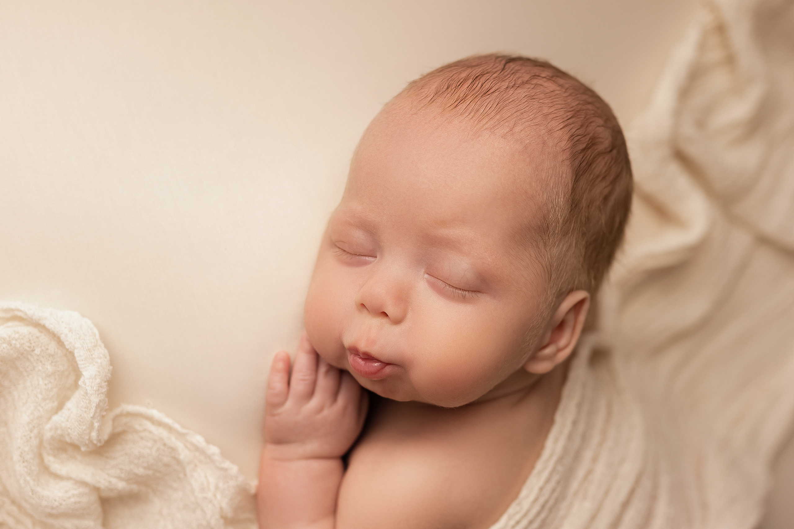 NEWBORN. Фотограф новорождённых в Ростове-на-Дону Алина Морозова