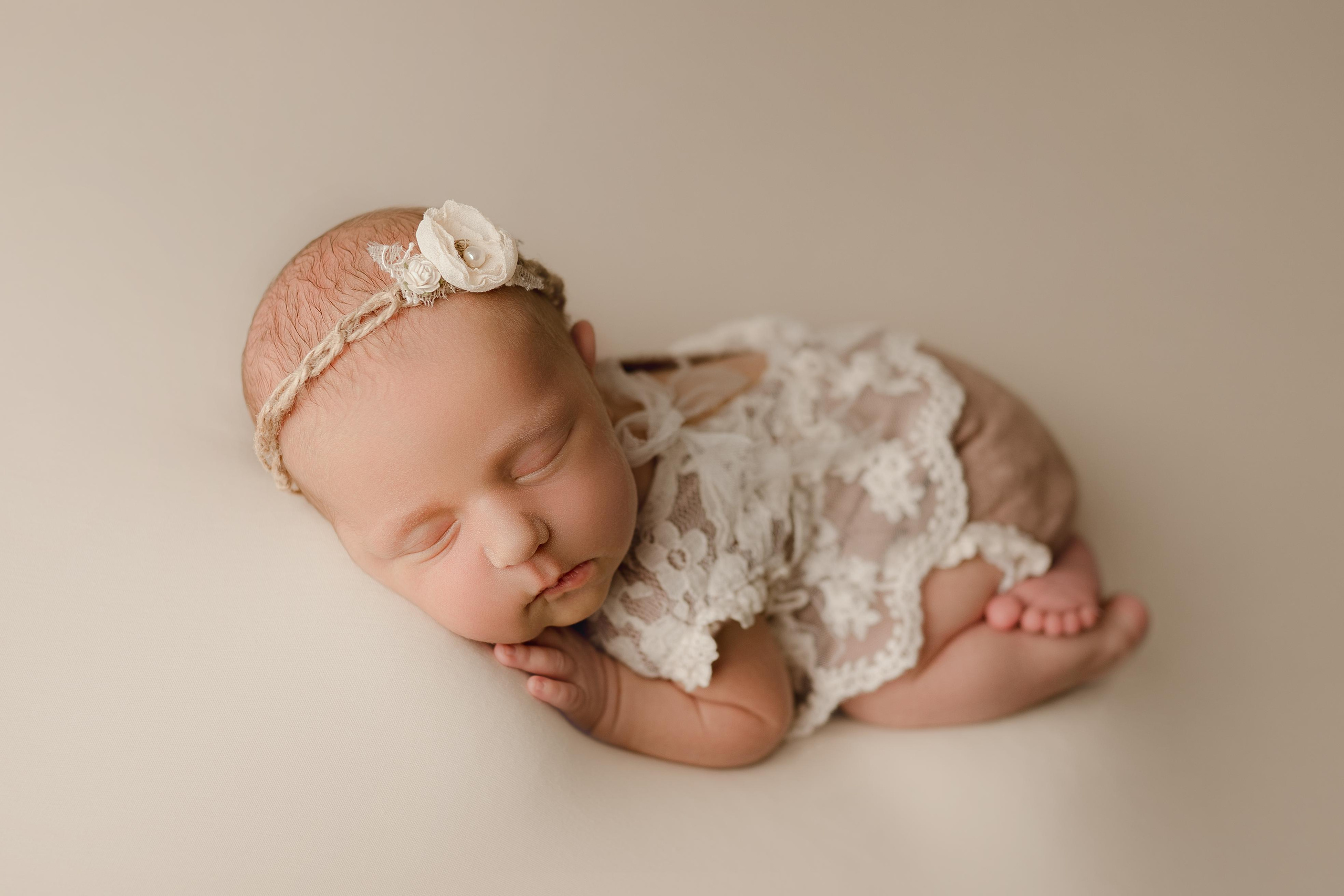 NEWBORN. Фотограф новорождённых в Ростове-на-Дону Алина Морозова