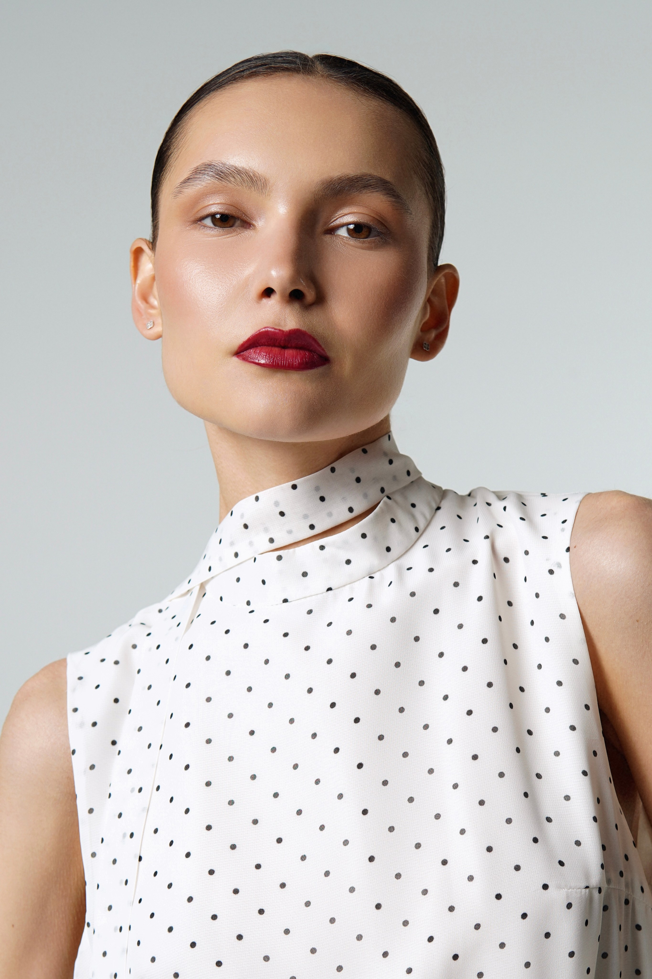 Диана Экскл. Фото и видео продакшн в Москве — съемка для брендов и маркетплейсов