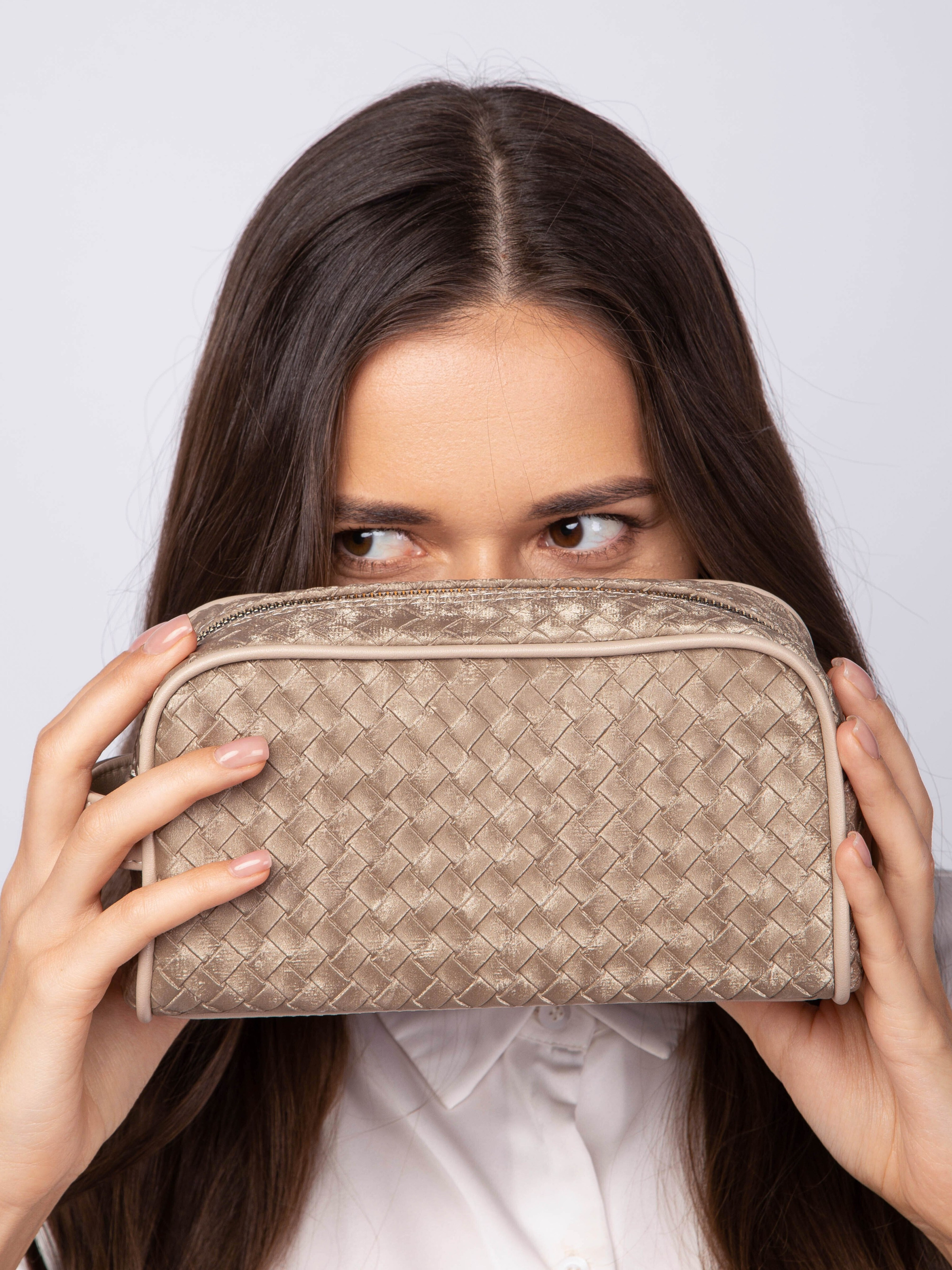 Профессиональная модельная съёмка косметичек для каталогов. Фотограф Анна Татаурова | Авторская фотосъемка в Москве