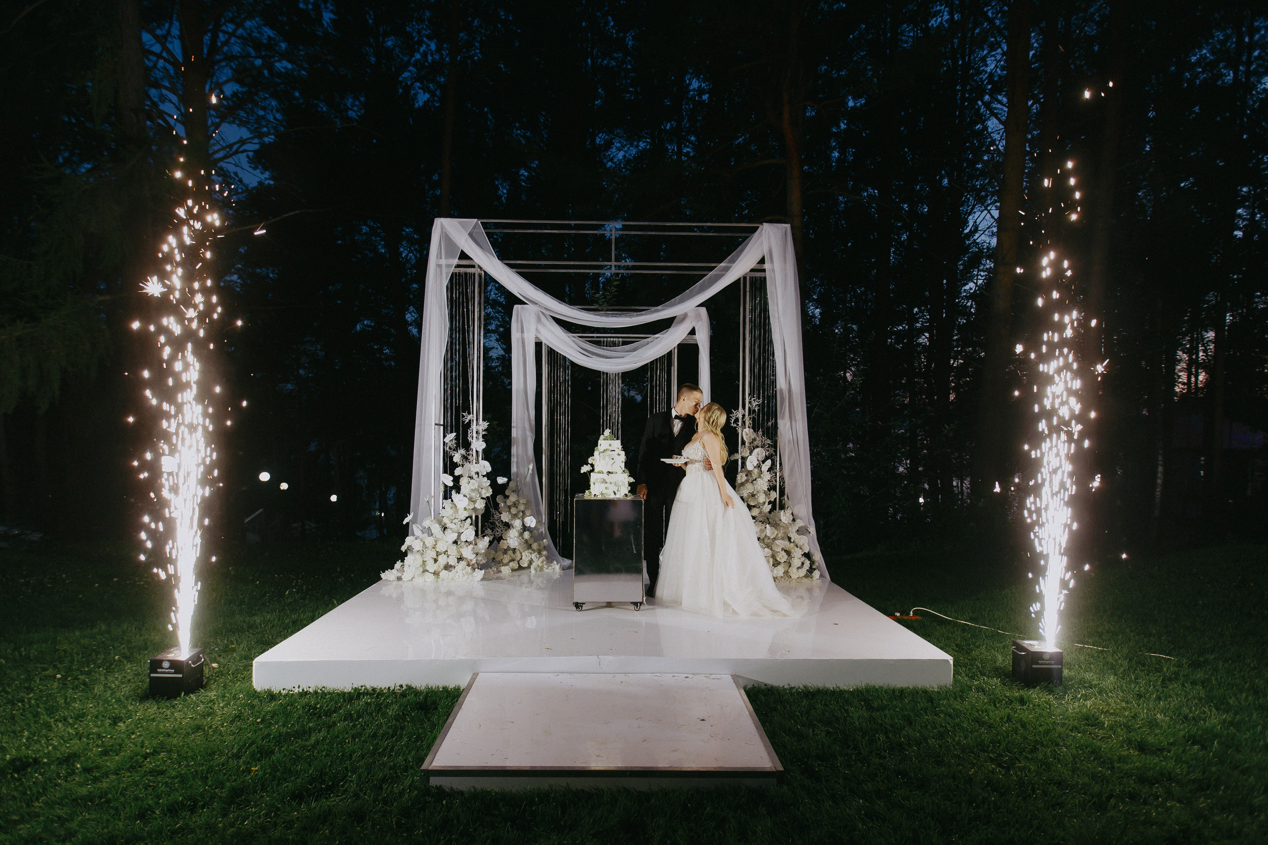 Алексей и Алена. Фотограф Иркутск Антипин Сергей