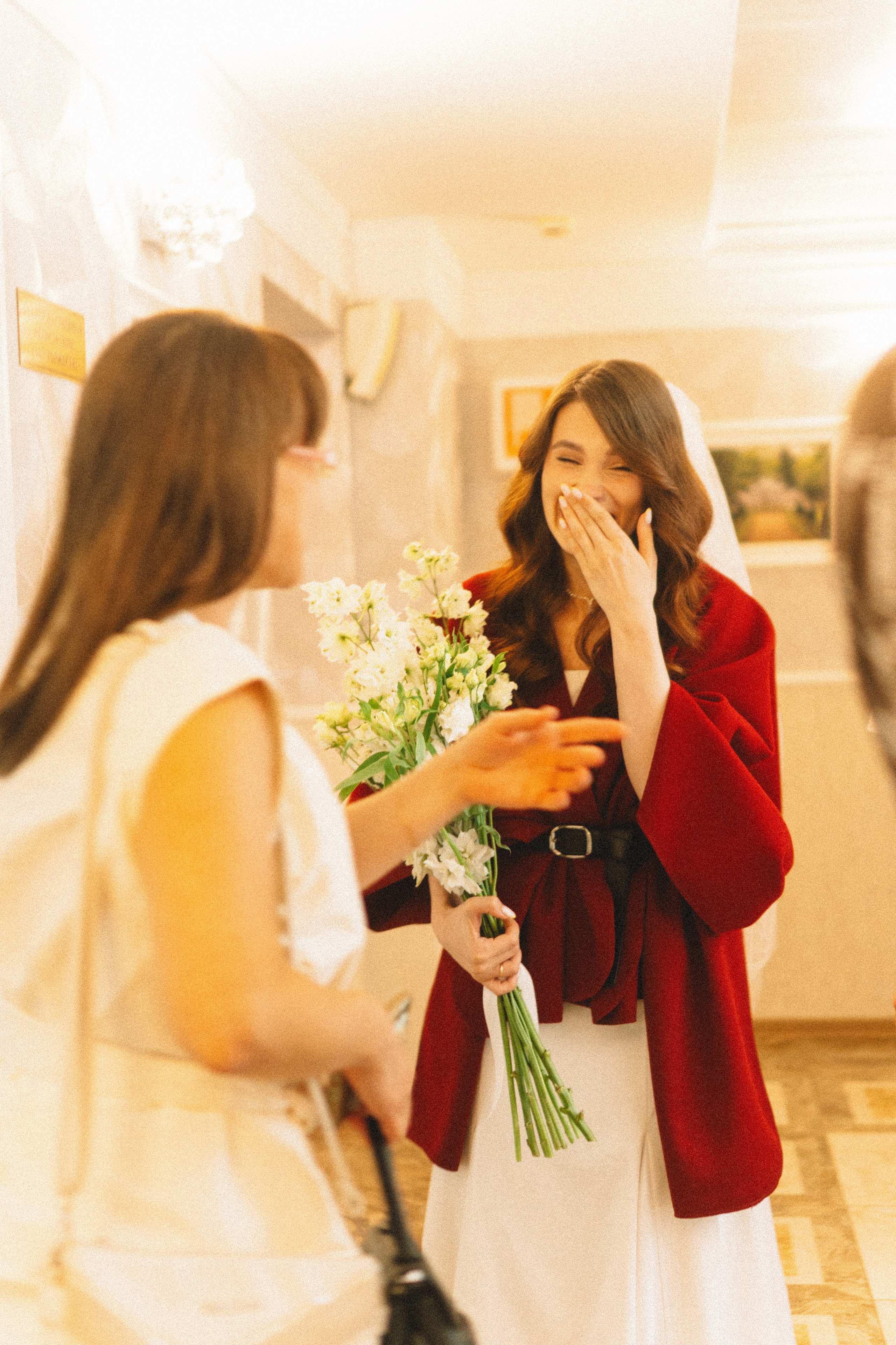 СВАДЕБНАЯ СЬЕМКА В ПЕТЕРГОФЕ И СЬЕМКА РЕПОРТАЖА В ЗАГСЕ ПЕТЕРГОФА. Профессиональный фотограф, Санкт-Петербург — Виктория Богомолова