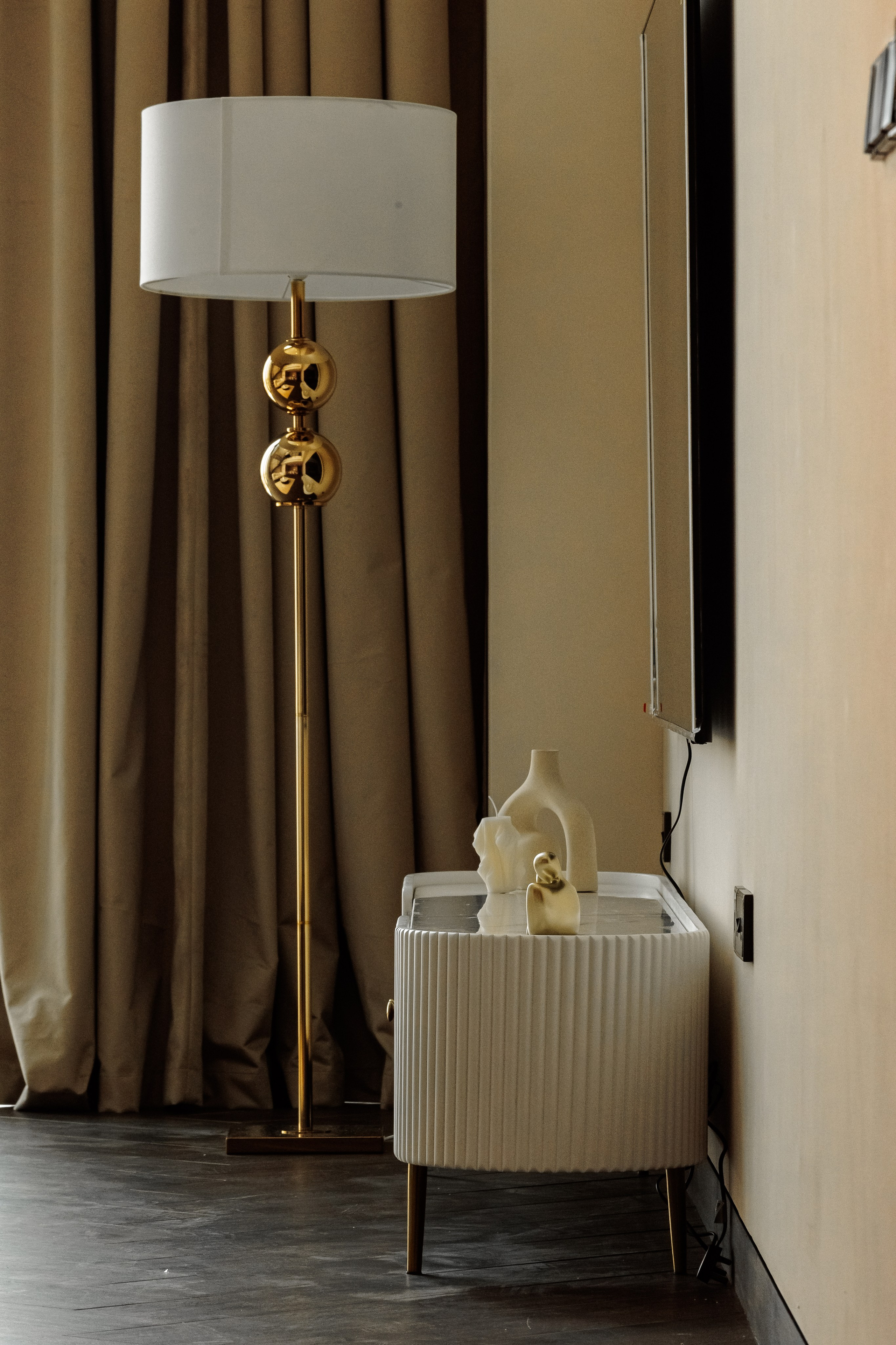 Restaurant Interior Photography in Dubai — Premium Content for F&B. Evgen Yatsenko — Photographer in Dubai