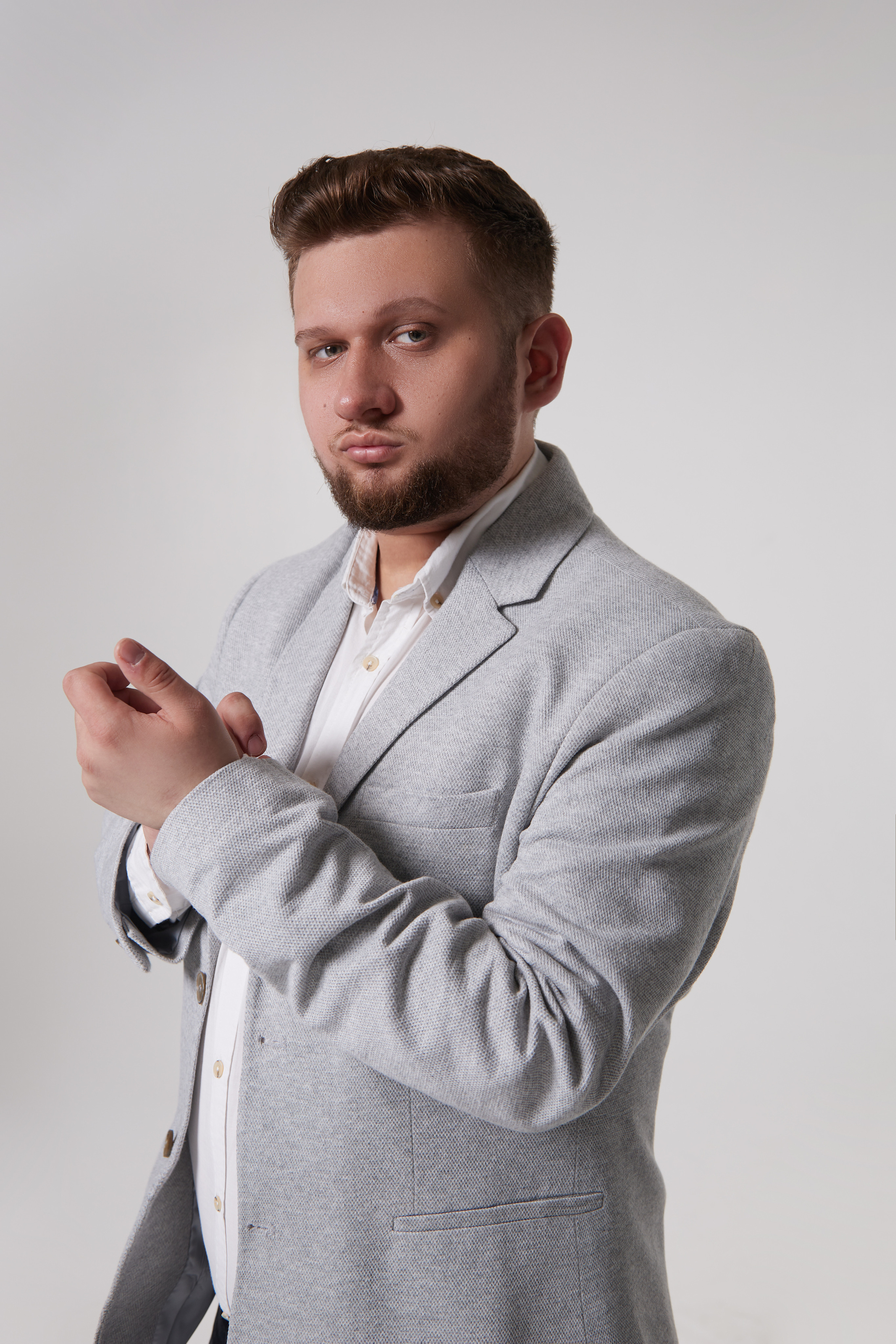 Бизнес-портрет. Саша Лампочкин. Портретный фотограф в Москве