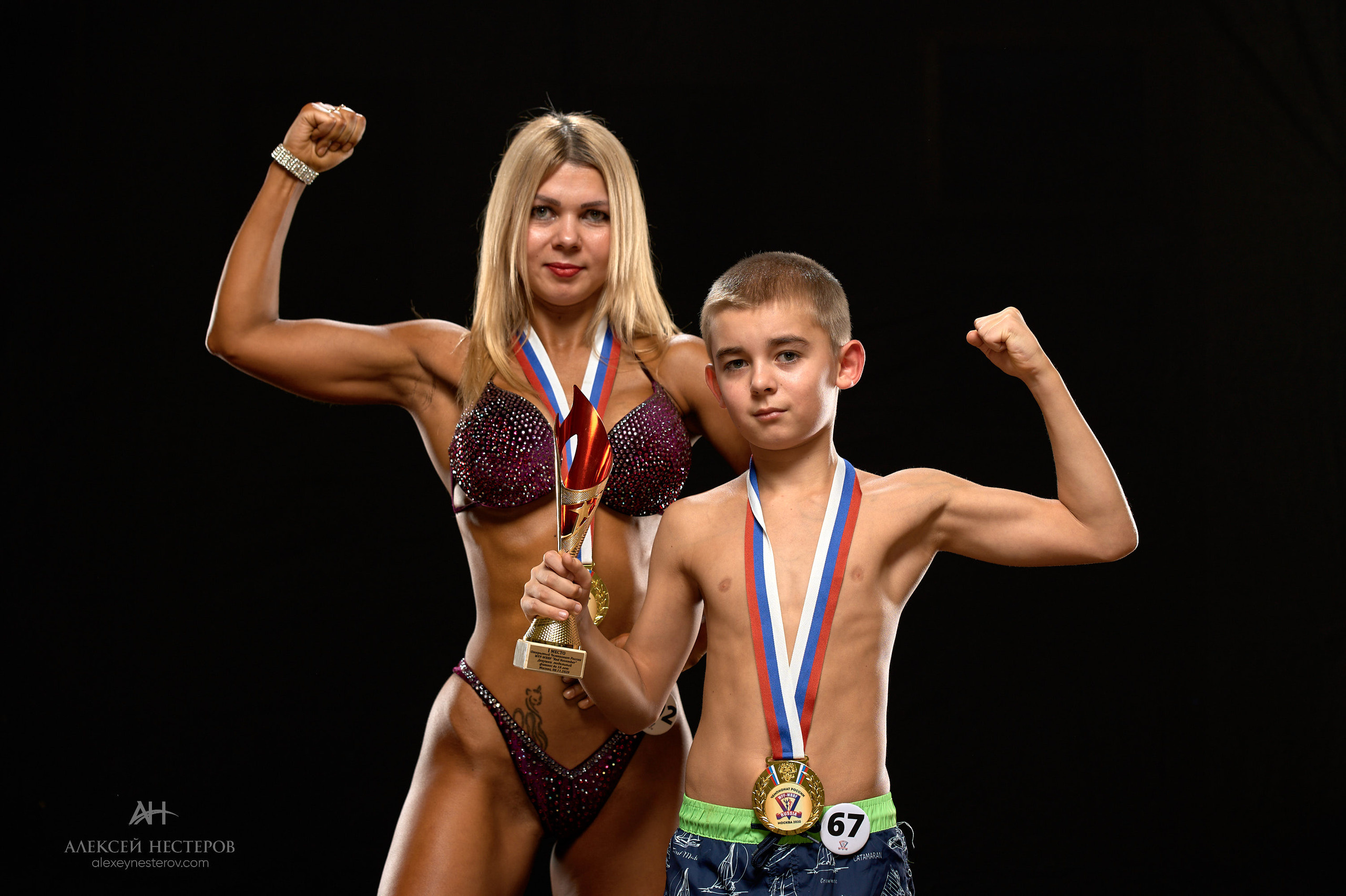 Соревнования по фитнесу и бодибилдингу WFF 2020. Спортивный фитнес фотограф Алексей Нестеров