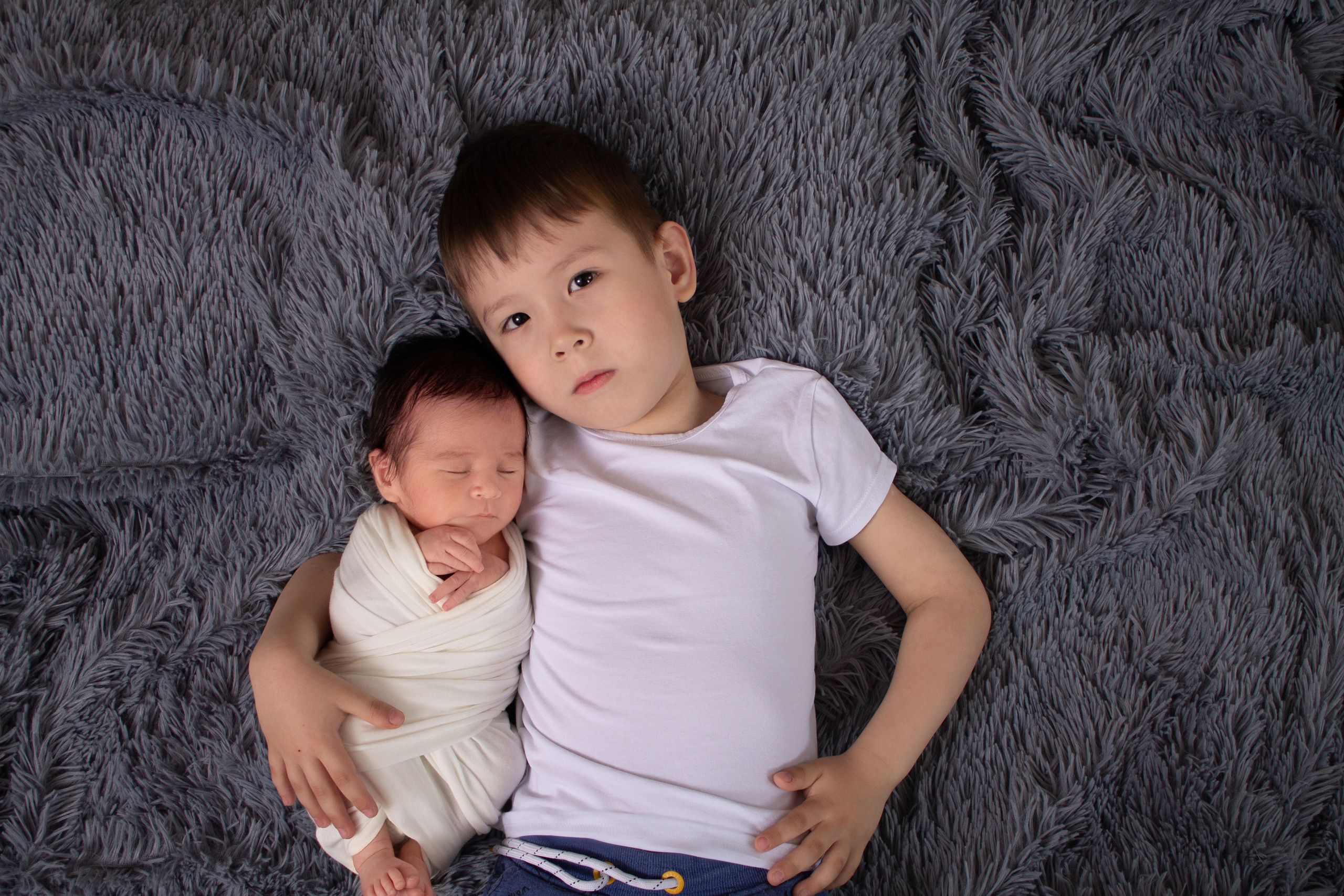 Семейные кадры от Elvira Kamaeva. Фотограф новорожденных малышей в Омске и Омской области Эльвира Камаева