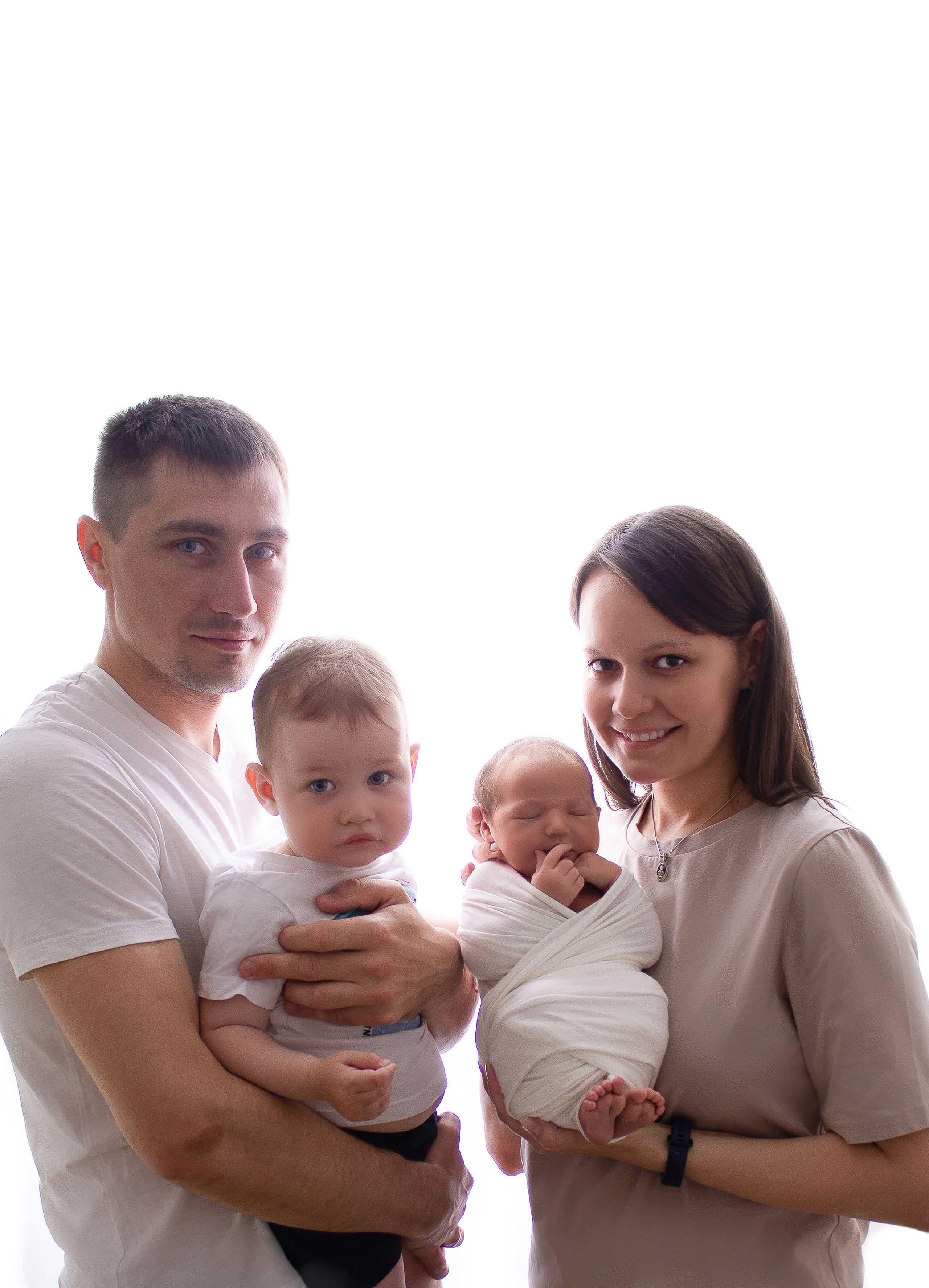 Семейные кадры от Elvira Kamaeva. Фотограф новорожденных малышей в Омске и Омской области Эльвира Камаева