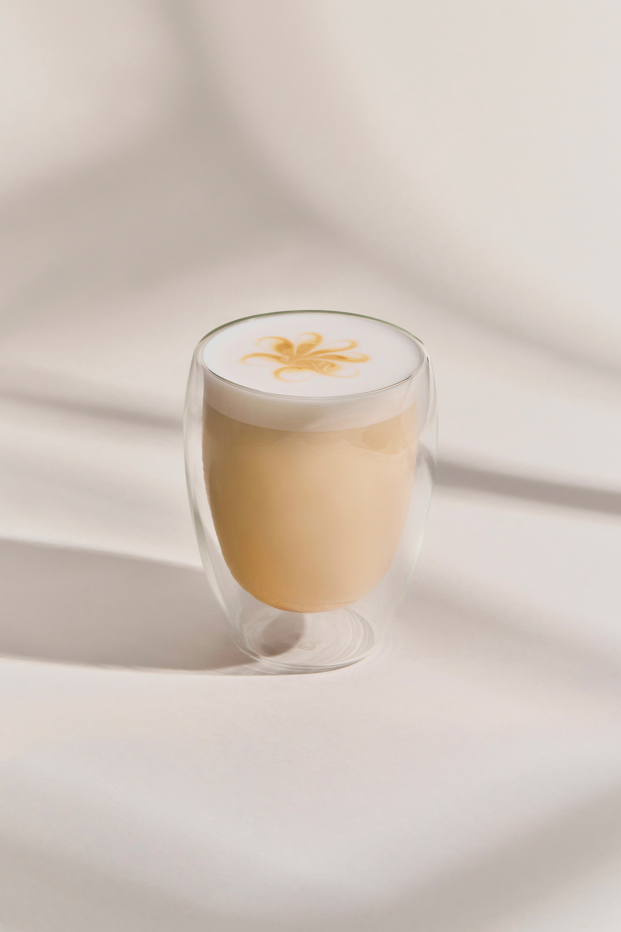 HORS. Контент фотограф в Москве Александр Хитько