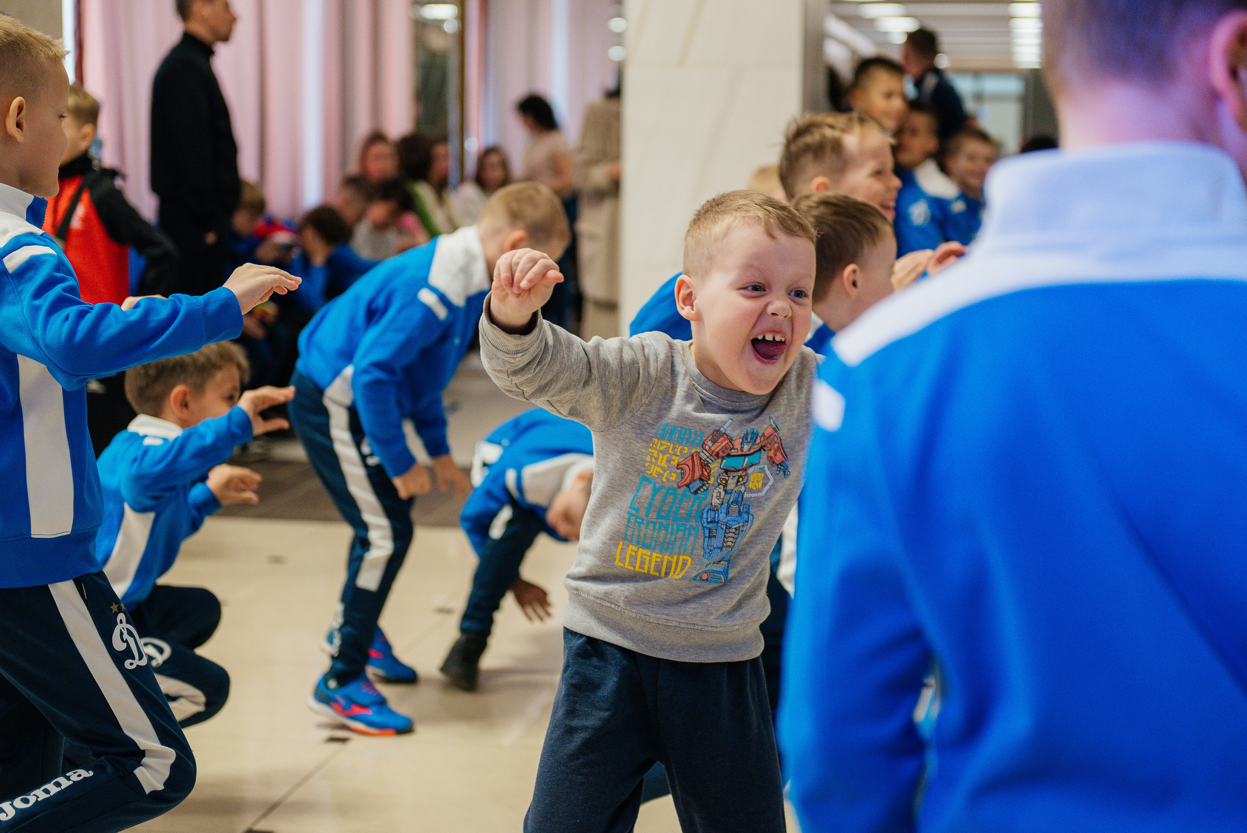 ЛИГА.БРО: JUNIOR 23/24. Свадебный и репортажный фотограф Никита Сницарев в Барнауле