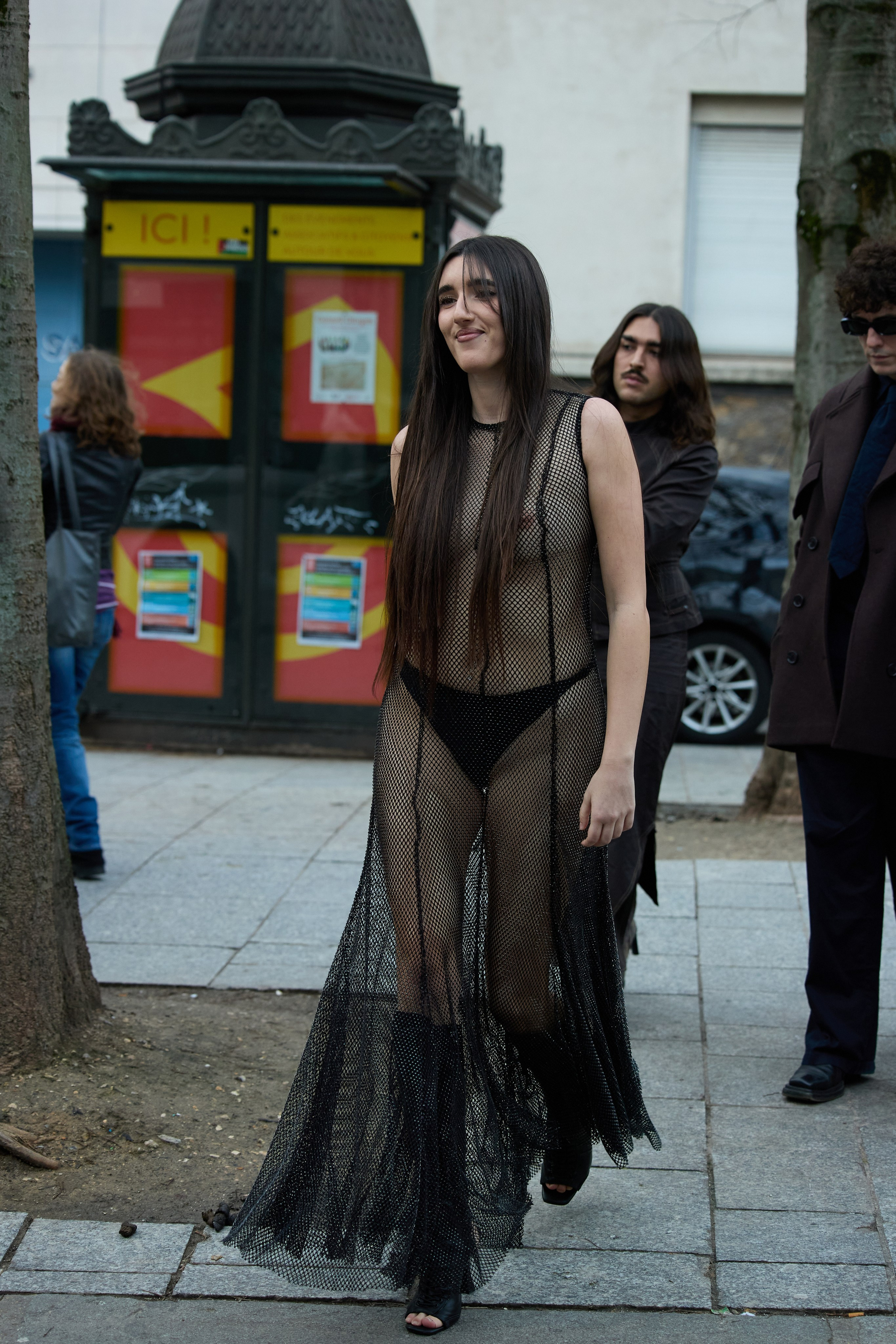 PFW MENSWEAR FALL/WINTER 25/26 032 °C. Photographer in Milan Ivan Goncharov