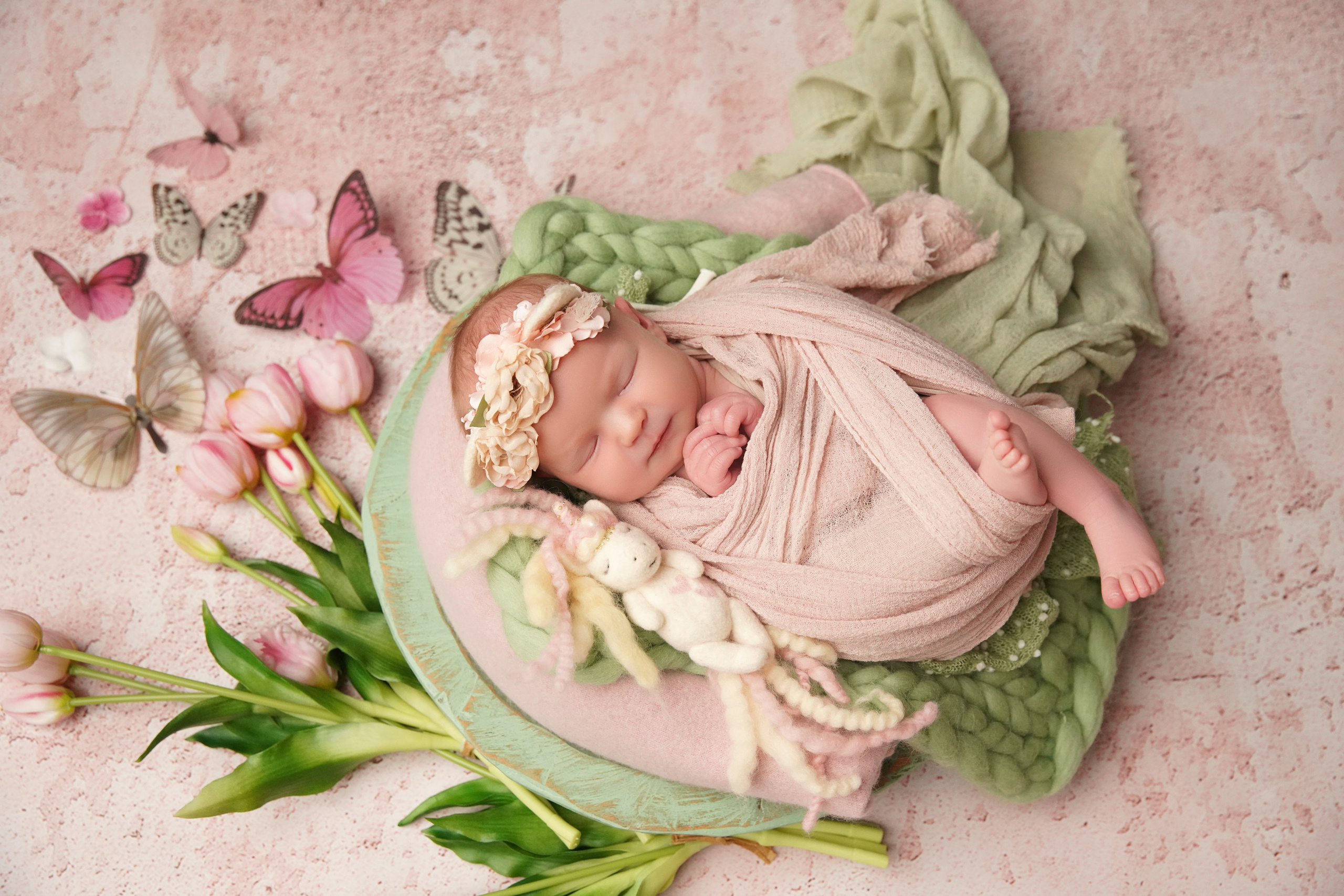 Девочки. Фотограф новорожденных. Семейный и детский фотограф в городе Сургуте