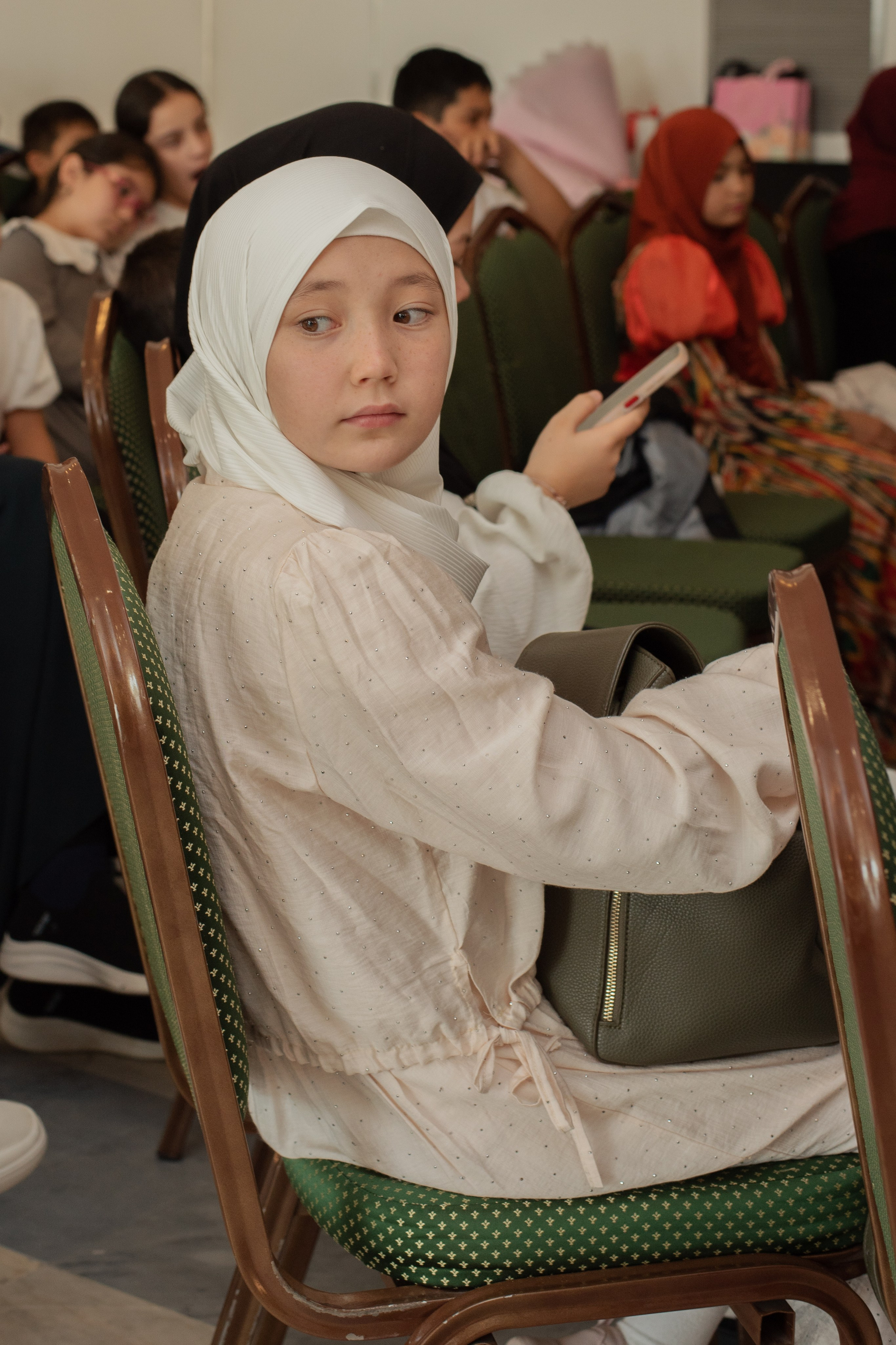Выпускной в Евразийской женской гуманитарной академии. Лина Курочка — ваш фотограф