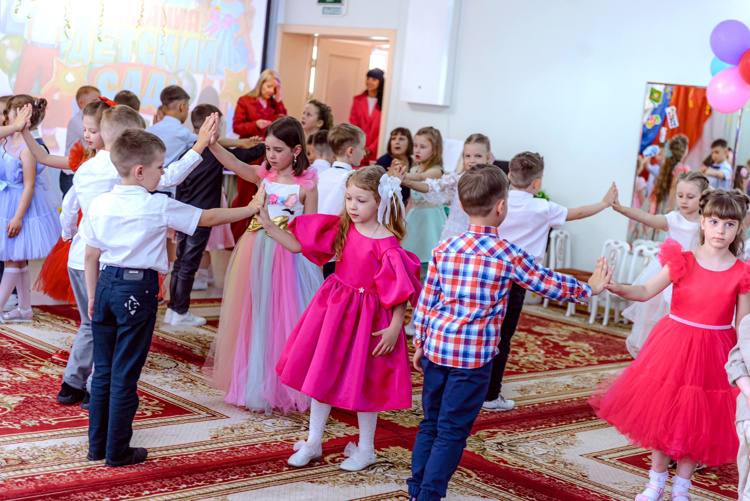 Детский сад-выпускной 2024. Фотограф Галина Лисанова, г. Брянск