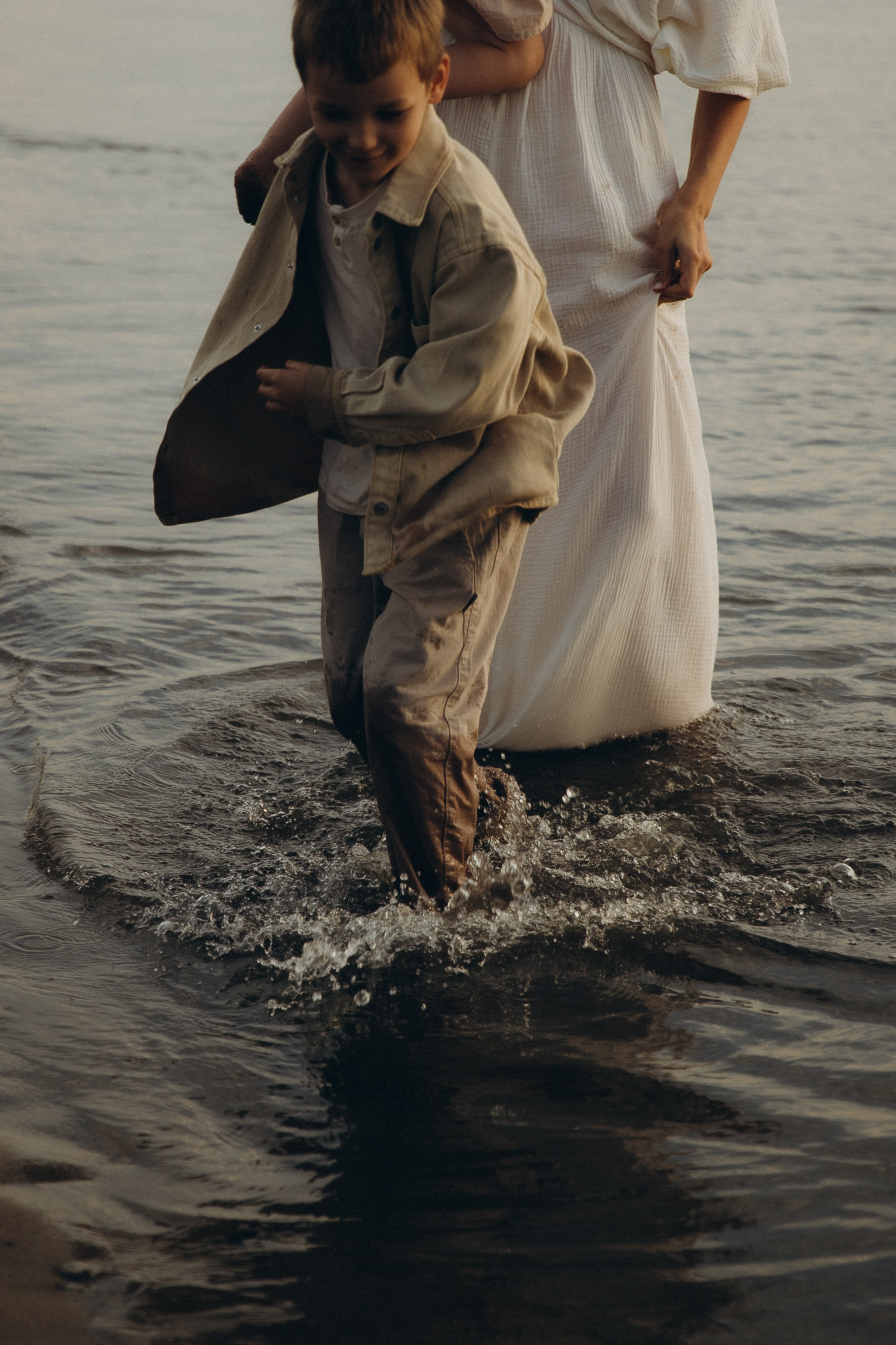 У озера. Фотограф  Челябинск Варвара Шарапова