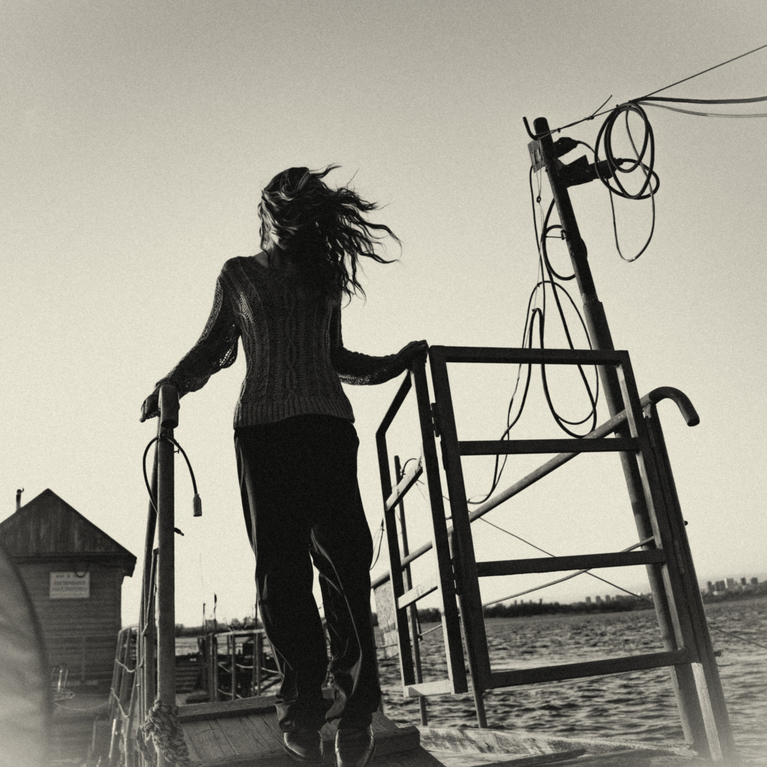 ALINA. TUTSARKIS — Art Director | Stylist | Photographer